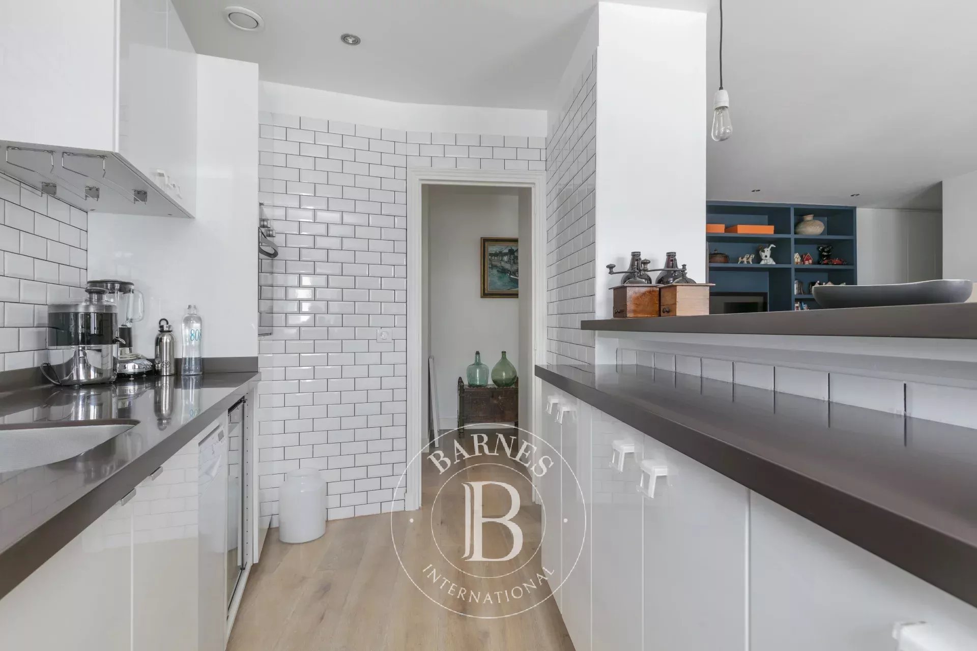 Daire Paris 8ème - picture 6