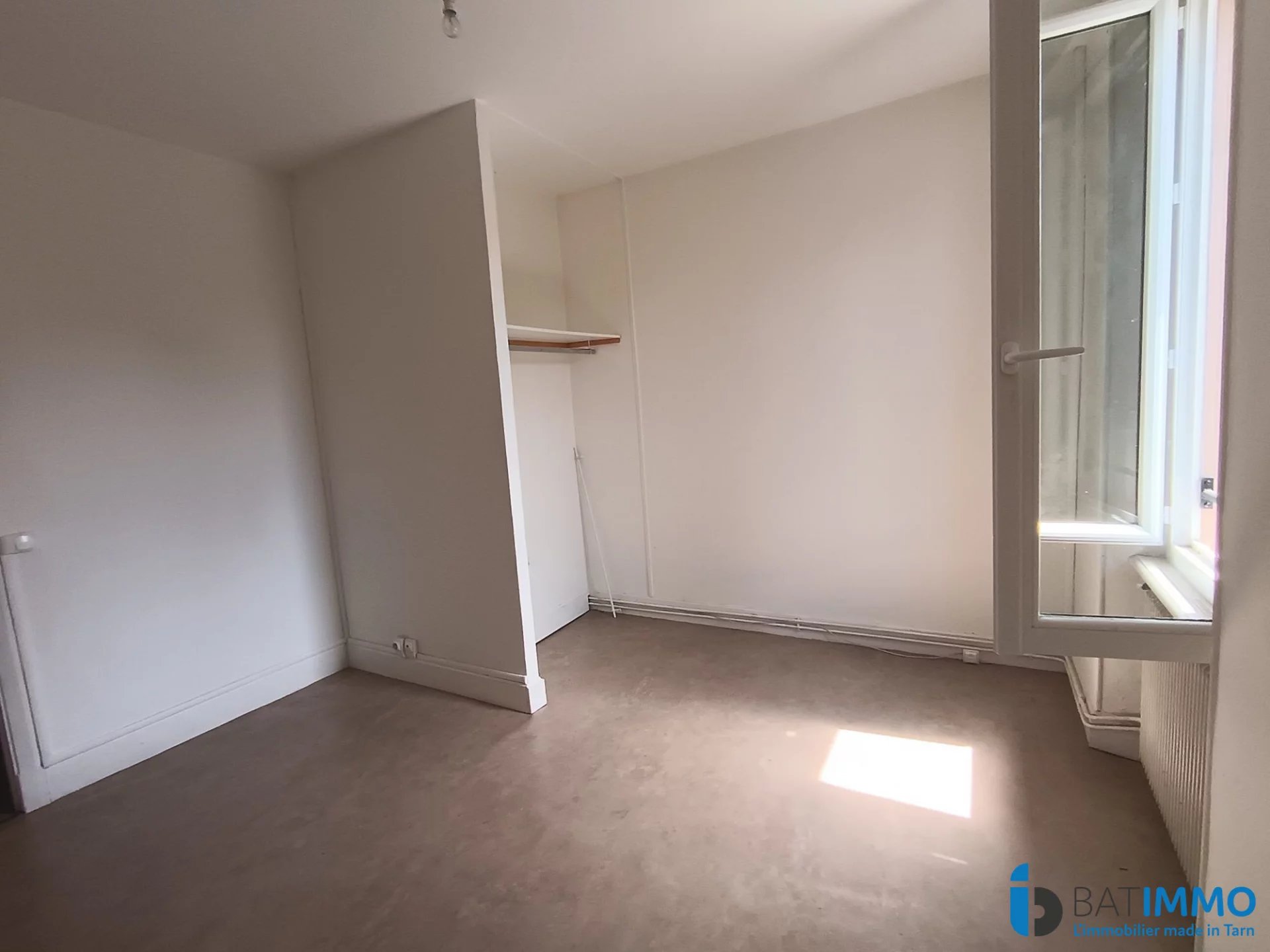 IMMEUBLE LOCATIF LOUE - 3 LOTS