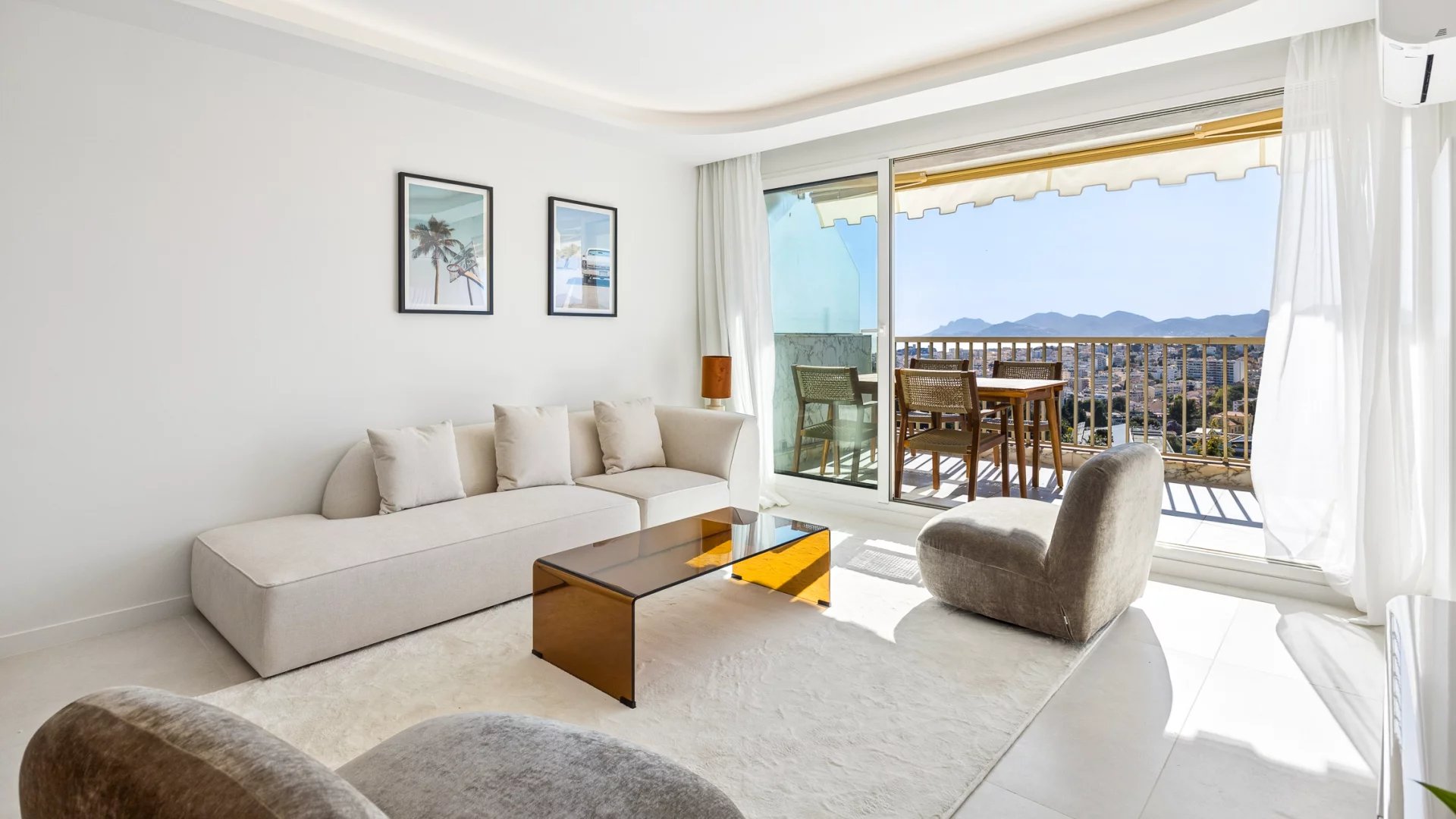 Cannes Oxford, Magnifique vue mer et Estérel