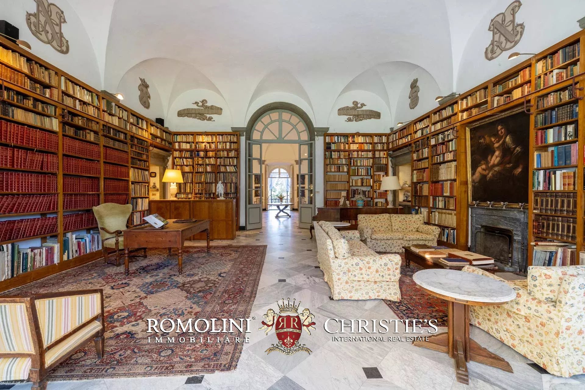 14 Bedroom Villa/Townhouse's Image 73