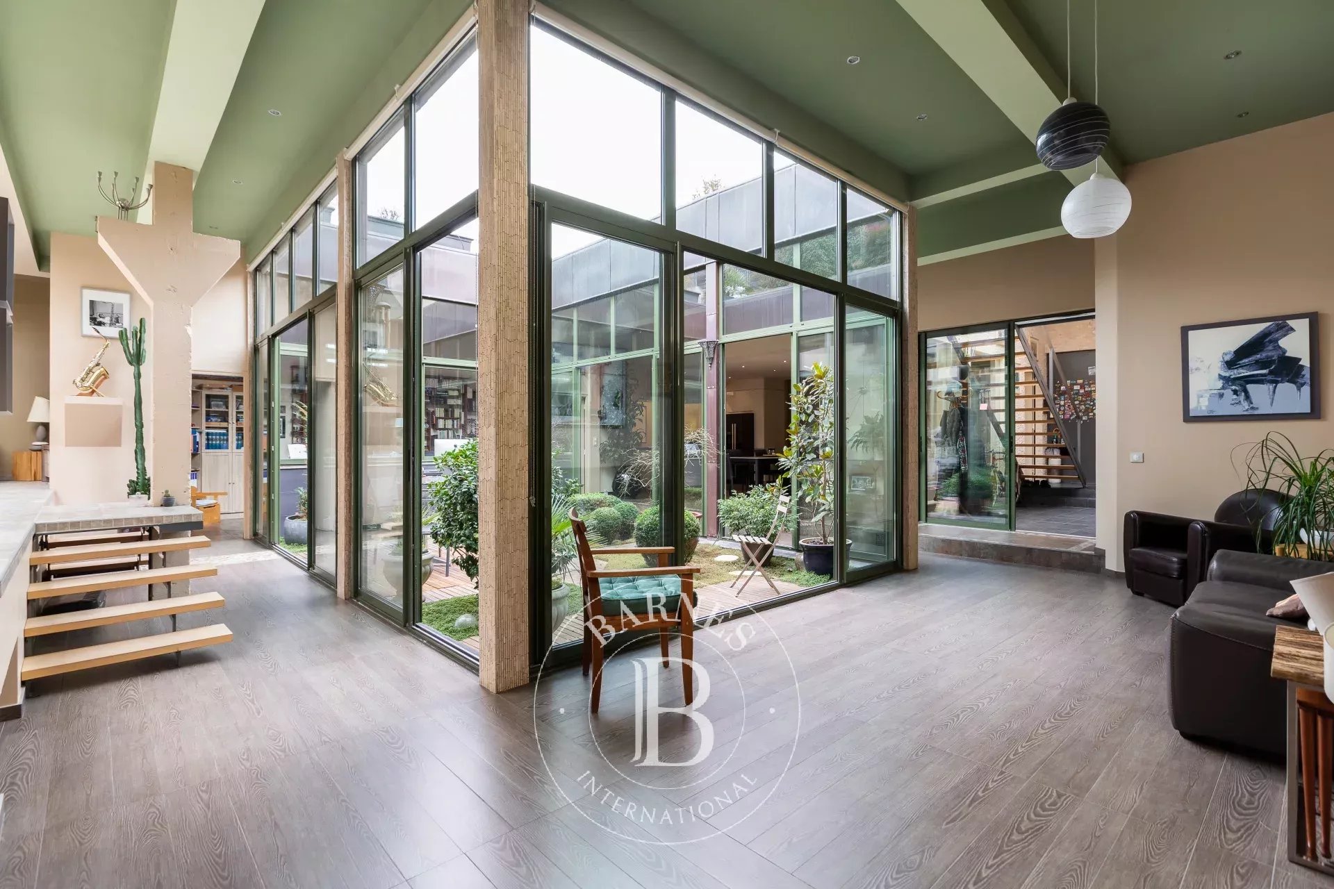 Loft Romainville - picture 7