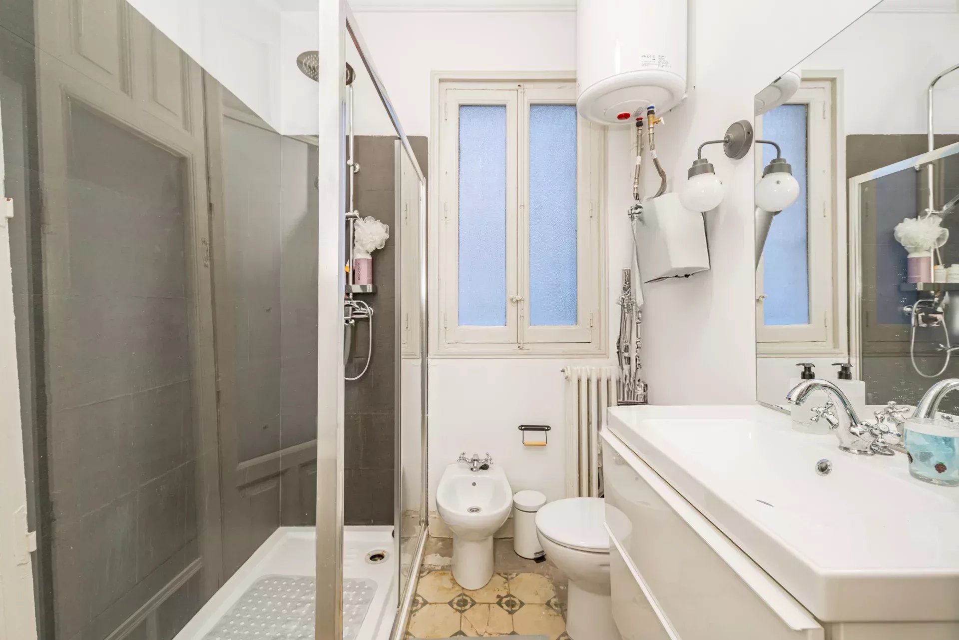 Votre maison au charme classique avec potentiel à Chamberí - picture 21