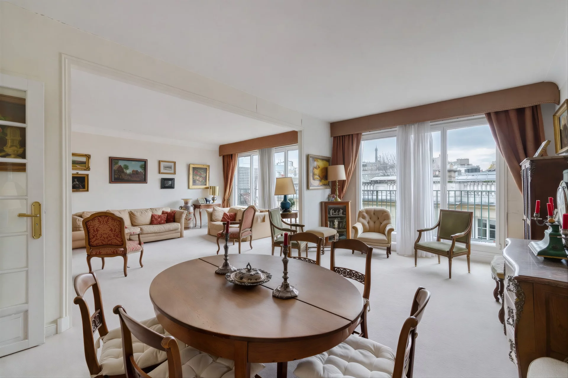 Paris 16e - SPONTINI / SAINT JAMES