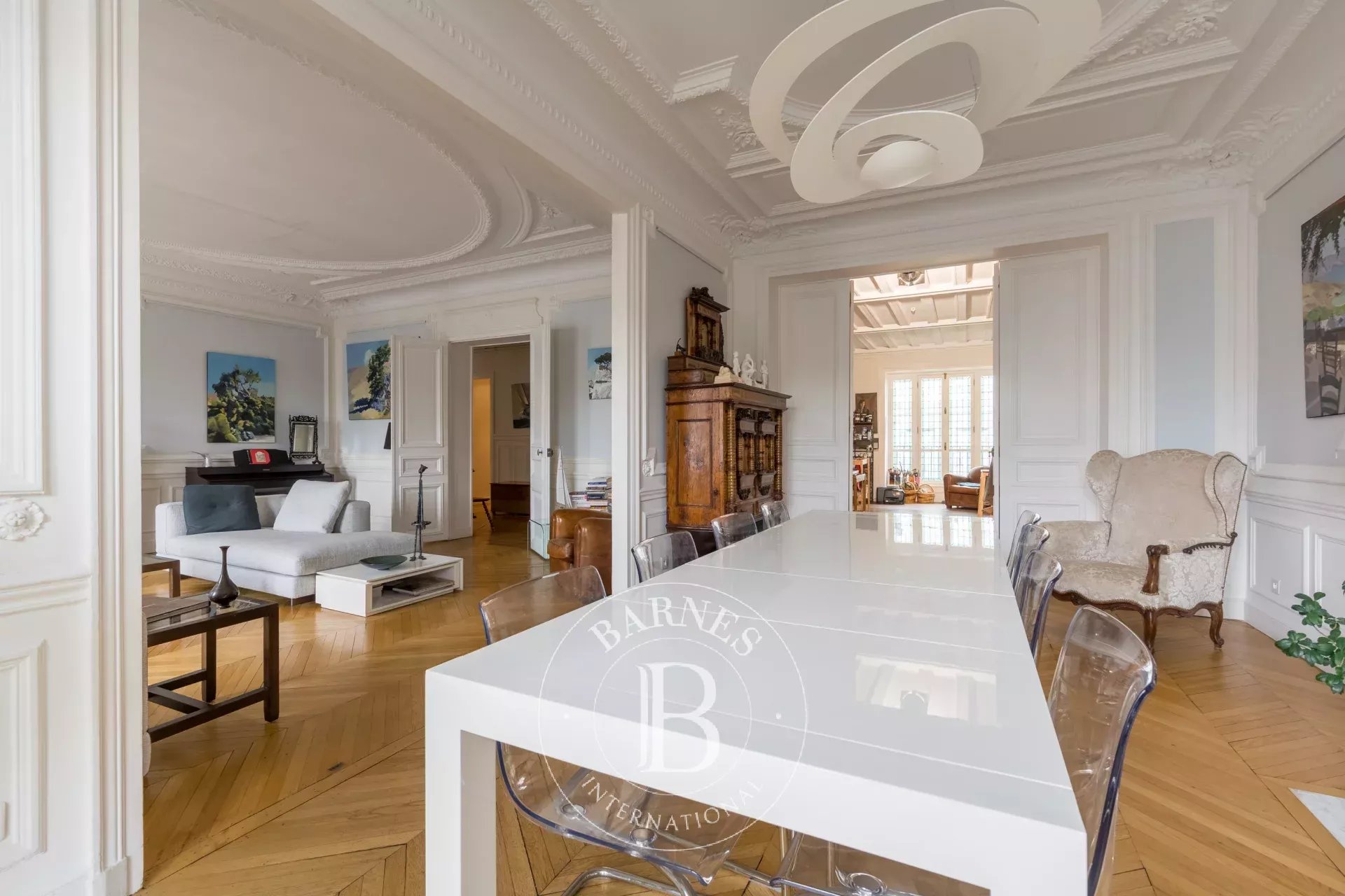 Daire Paris 8ème - picture 19