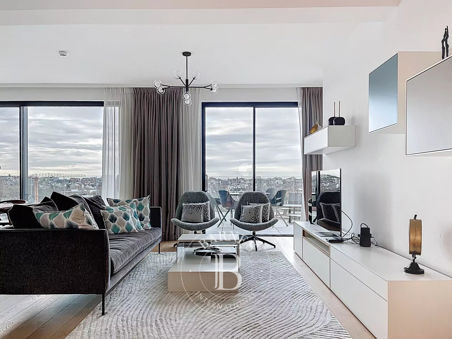 Louizalaan - 2 slaapkamer appartement