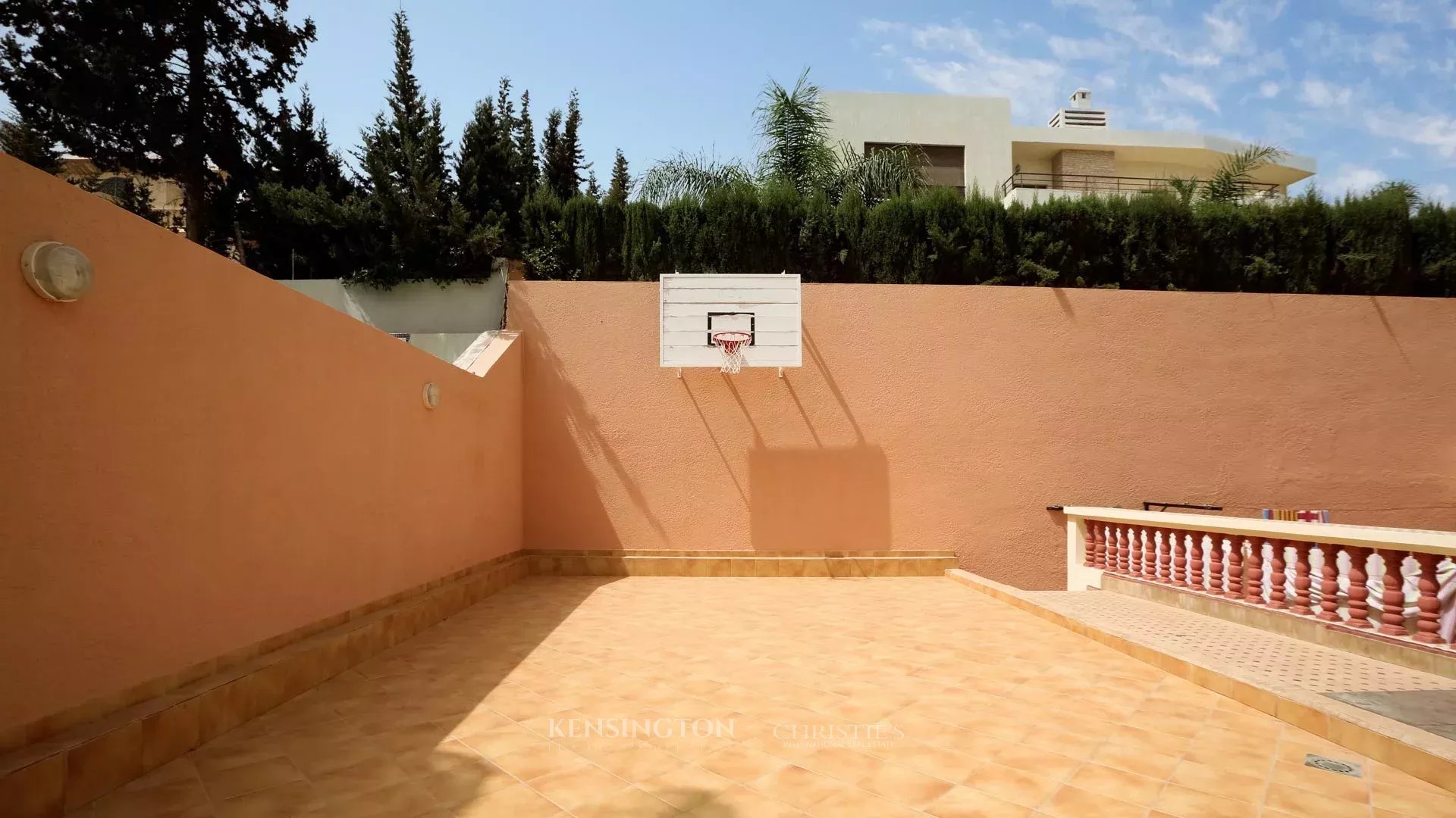 5 Bedroom Villa/Townhouse's Image 34