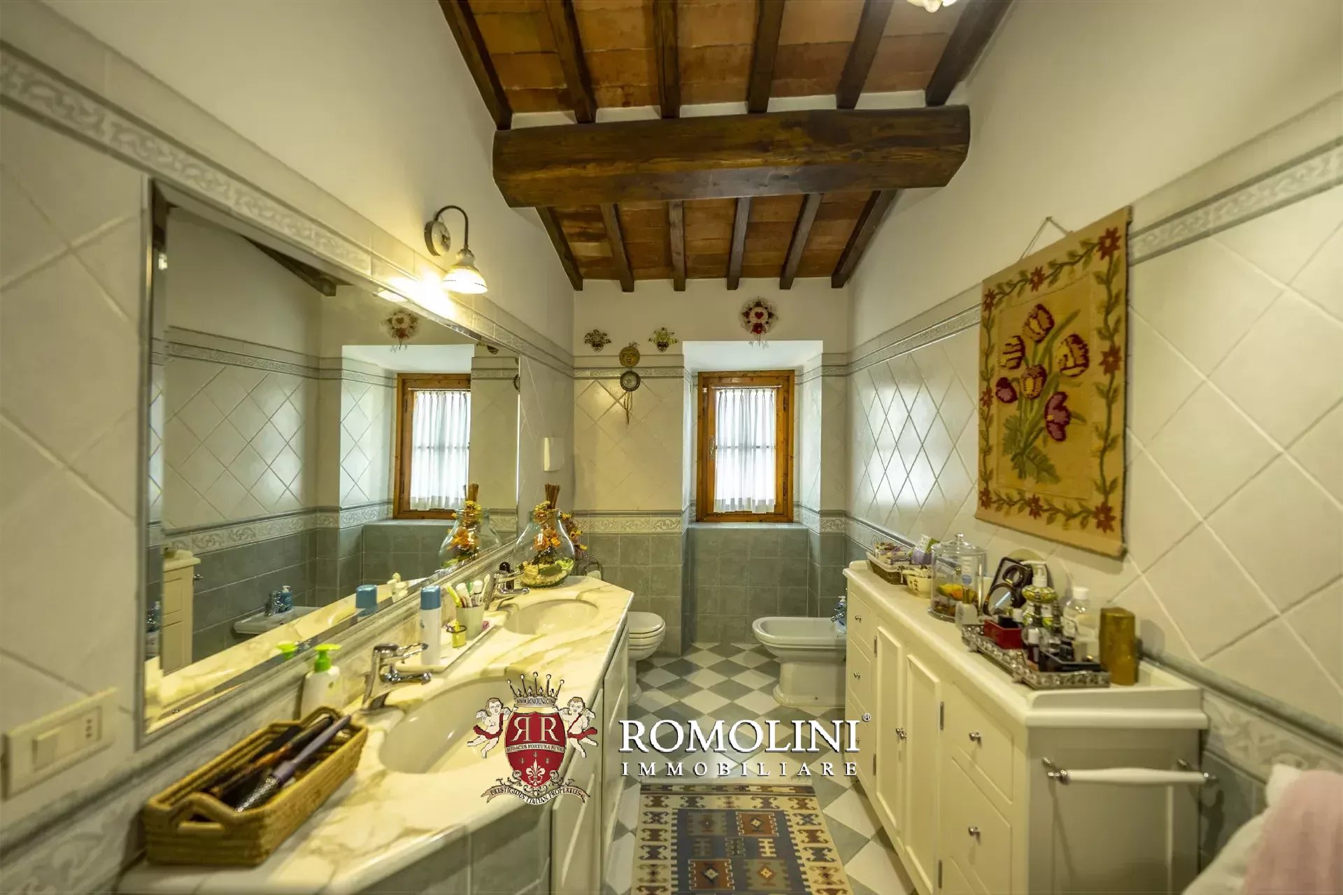 4 Bedroom Villa/Townhouse's Image 32