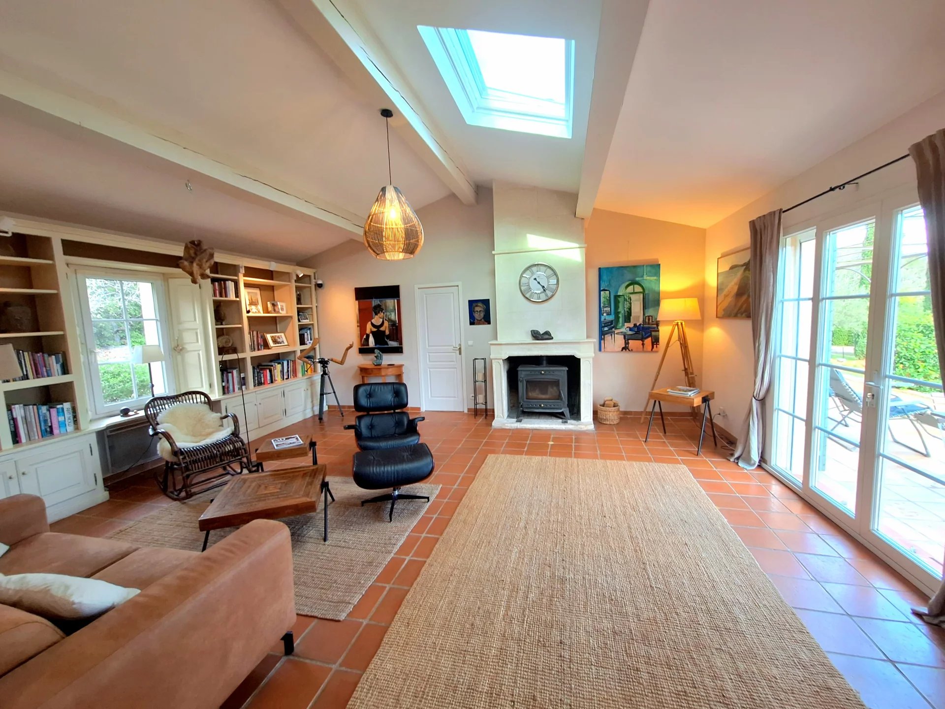 COTIGNAC CHARMING TRADITIONAL VILLA ON ONE STOREY