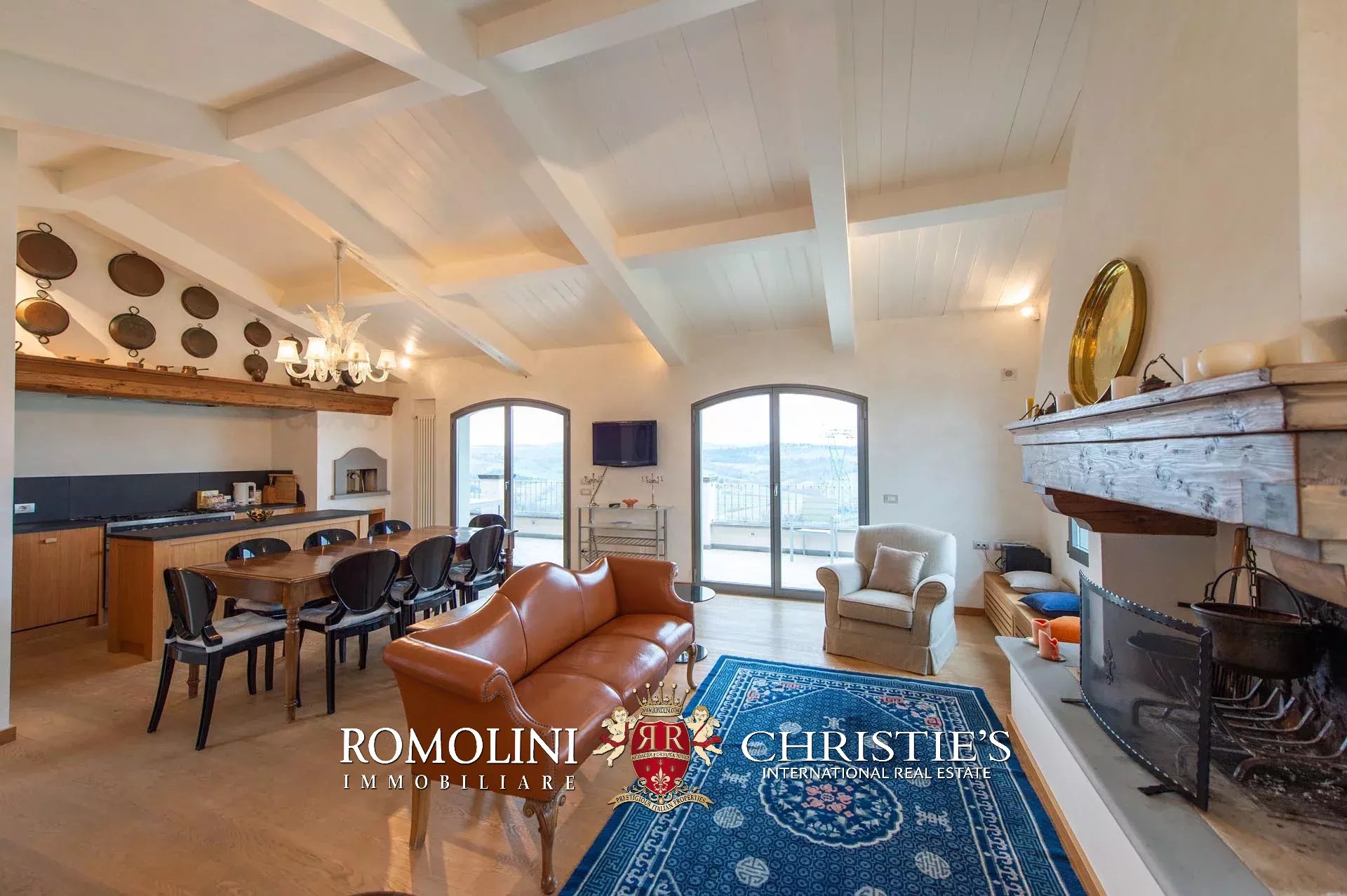 11 Bedroom Vineyard's Image 66