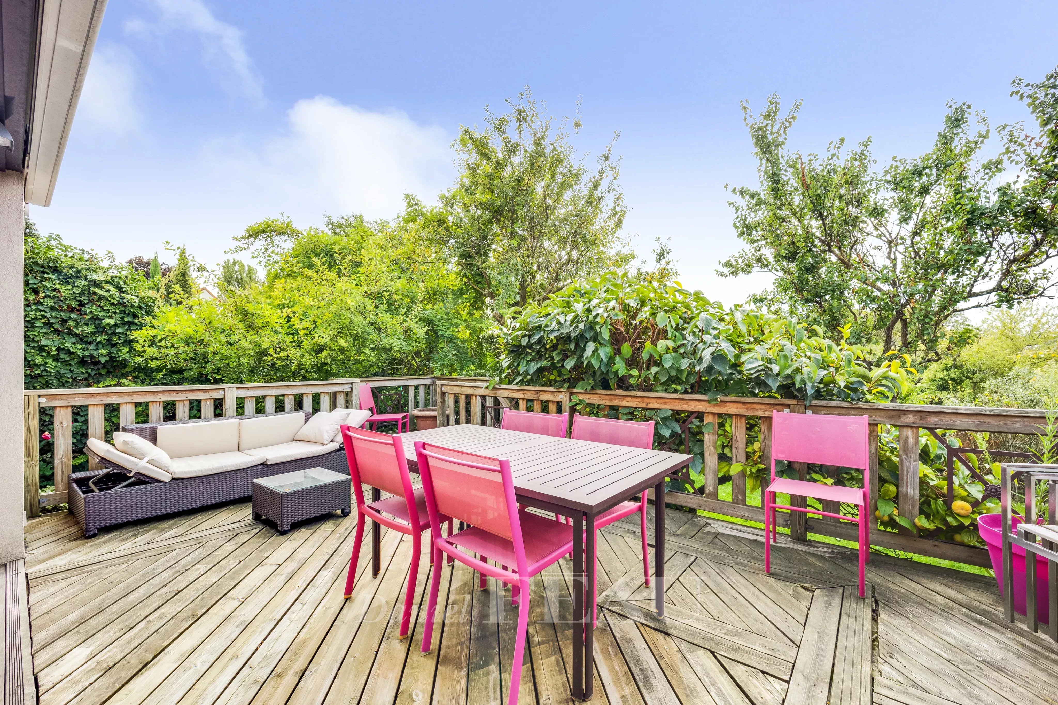 Sale House Rueil-Malmaison