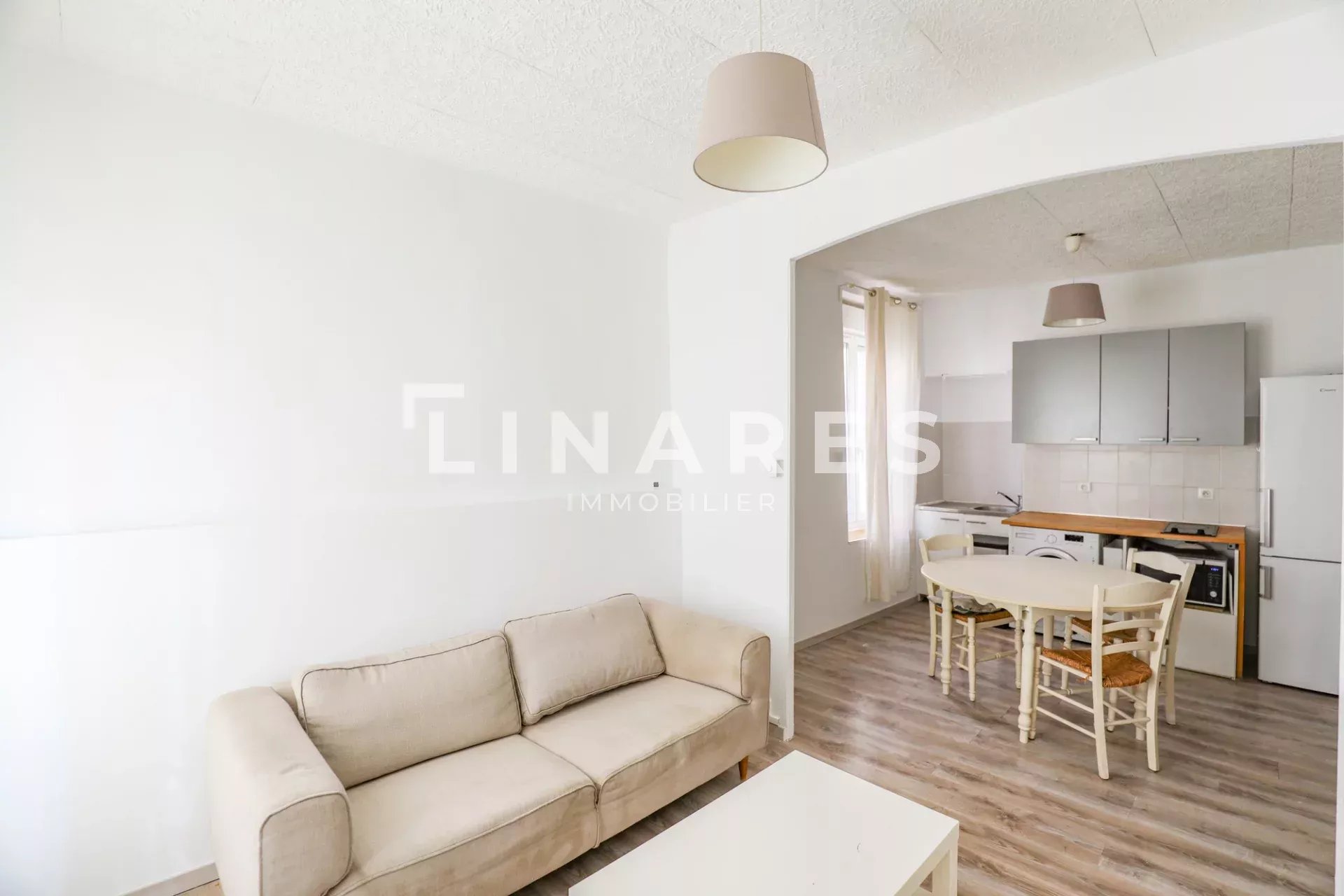 LE THEOPHILE 2 - Appartement Meublé T2 de 38 m2  - 13009 Marseille