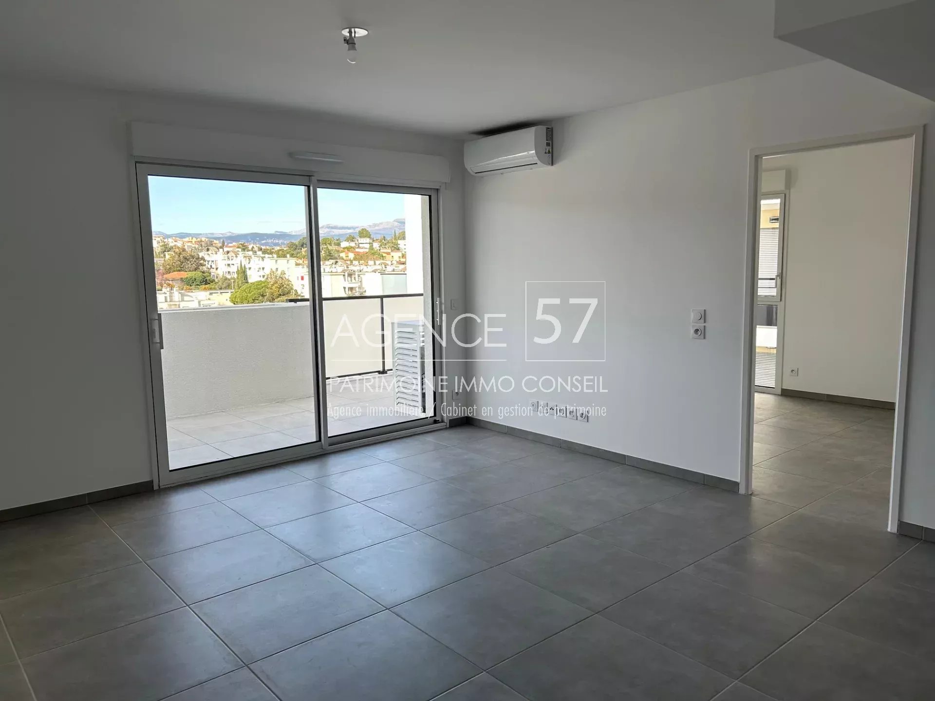 06400 CANNES APPARTEMENT