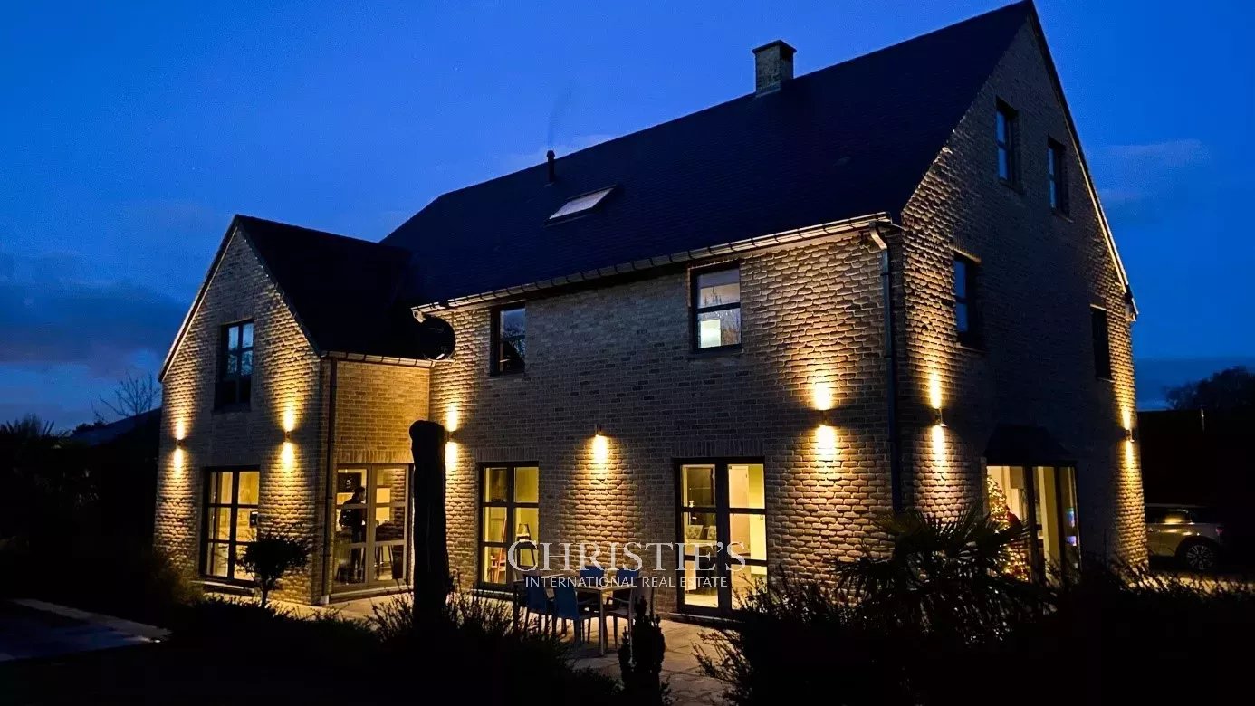 Waterloo – Hedendaagse villa met zwembad