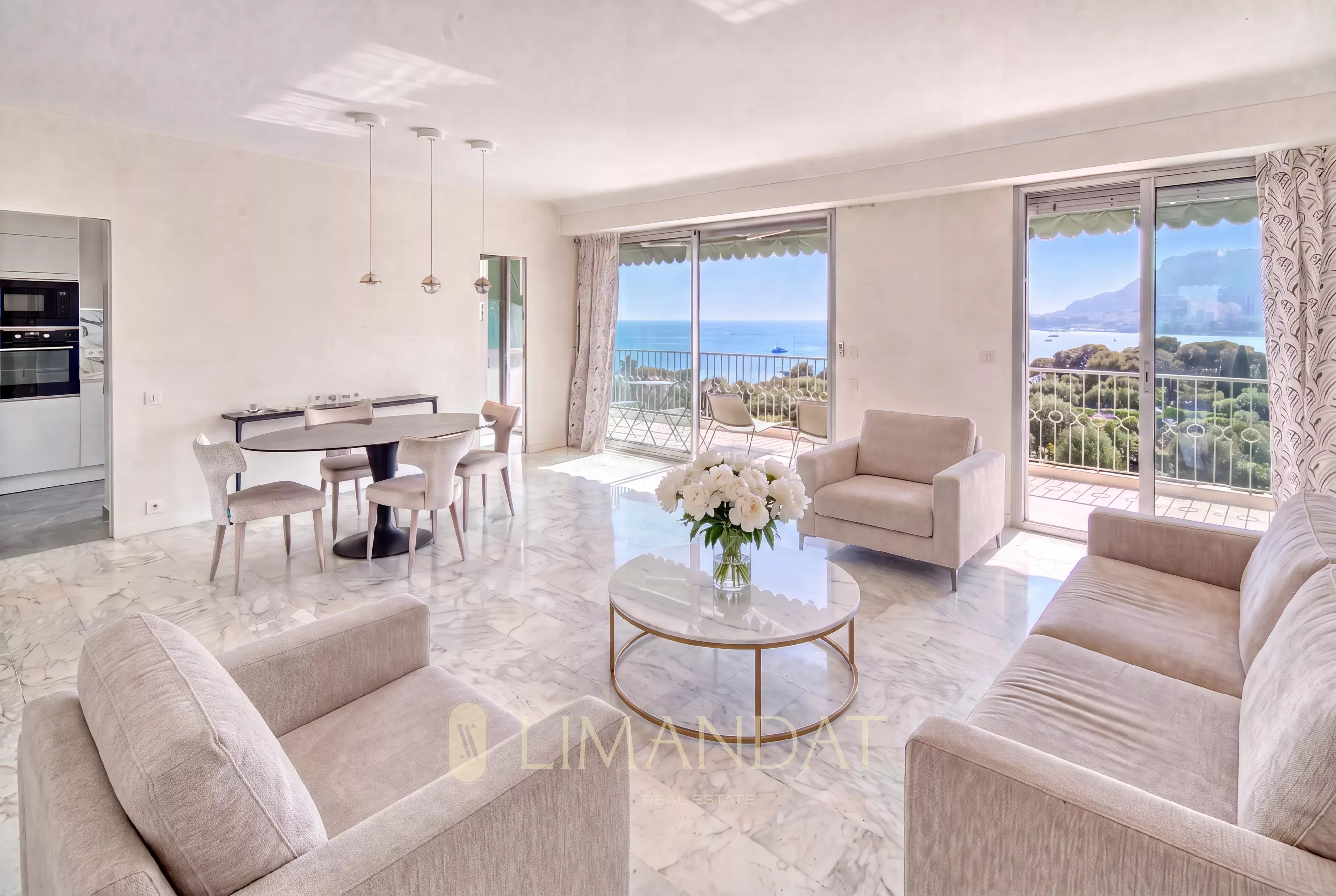 Cap Martin – 4 rooms 126 m² – terraces 38 m² – Stunning panoramic sea view Monaco/Italy