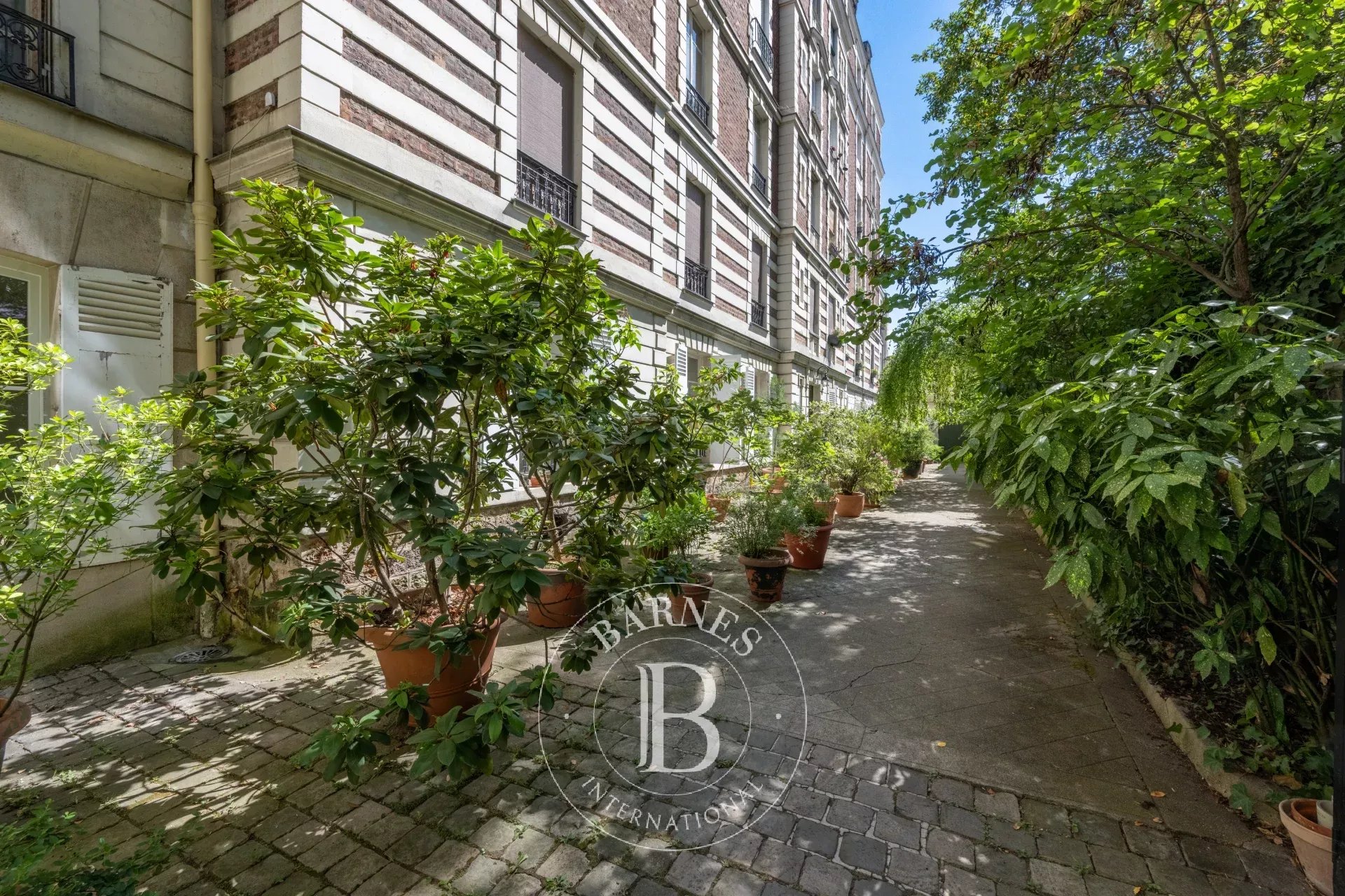 Paris  - Apartment 2 Bedrooms - picture 10