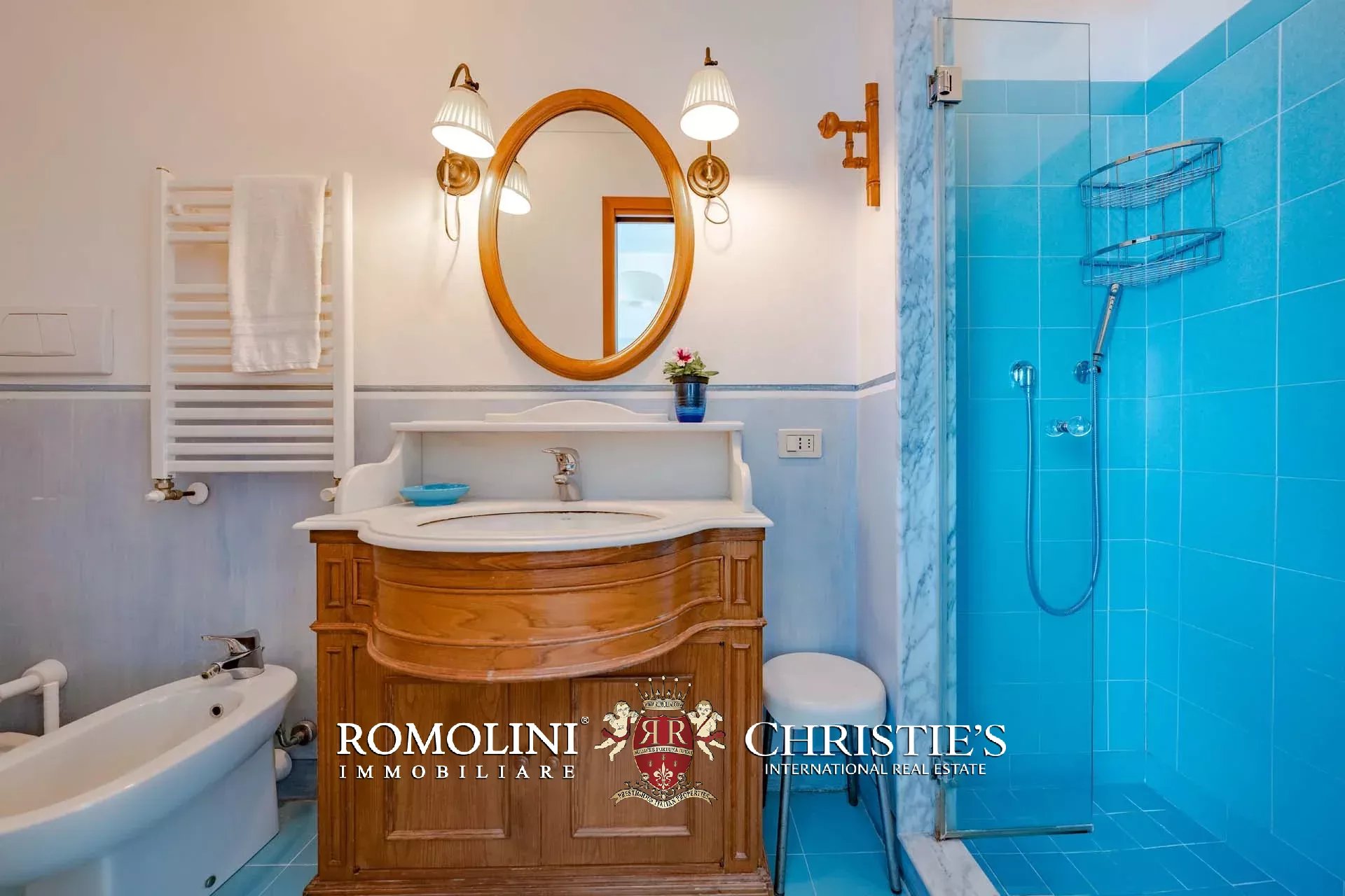 11 Bedroom Villa/Townhouse's Image 99