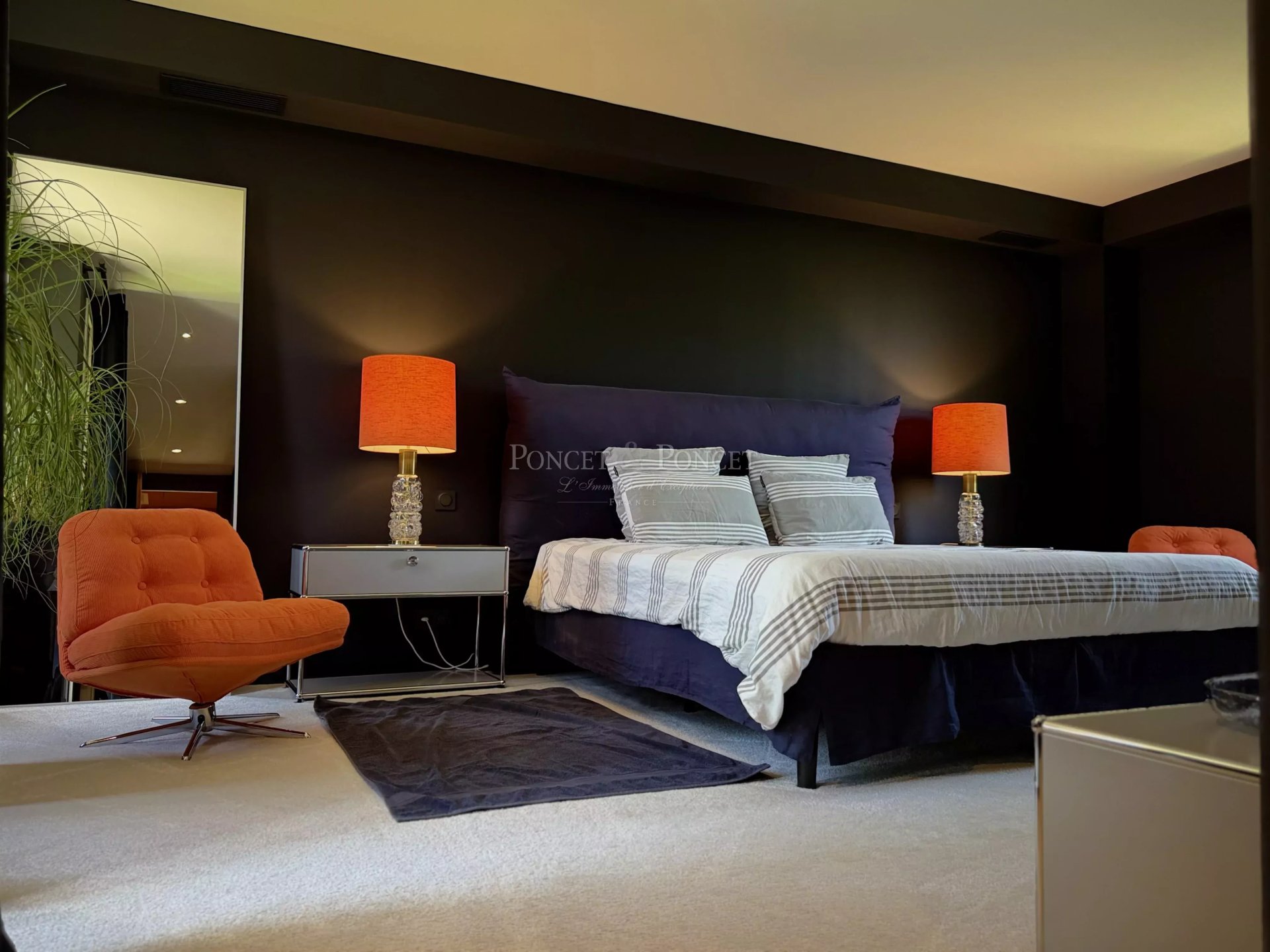 5 Bedroom Villa/Townhouse's Image 8