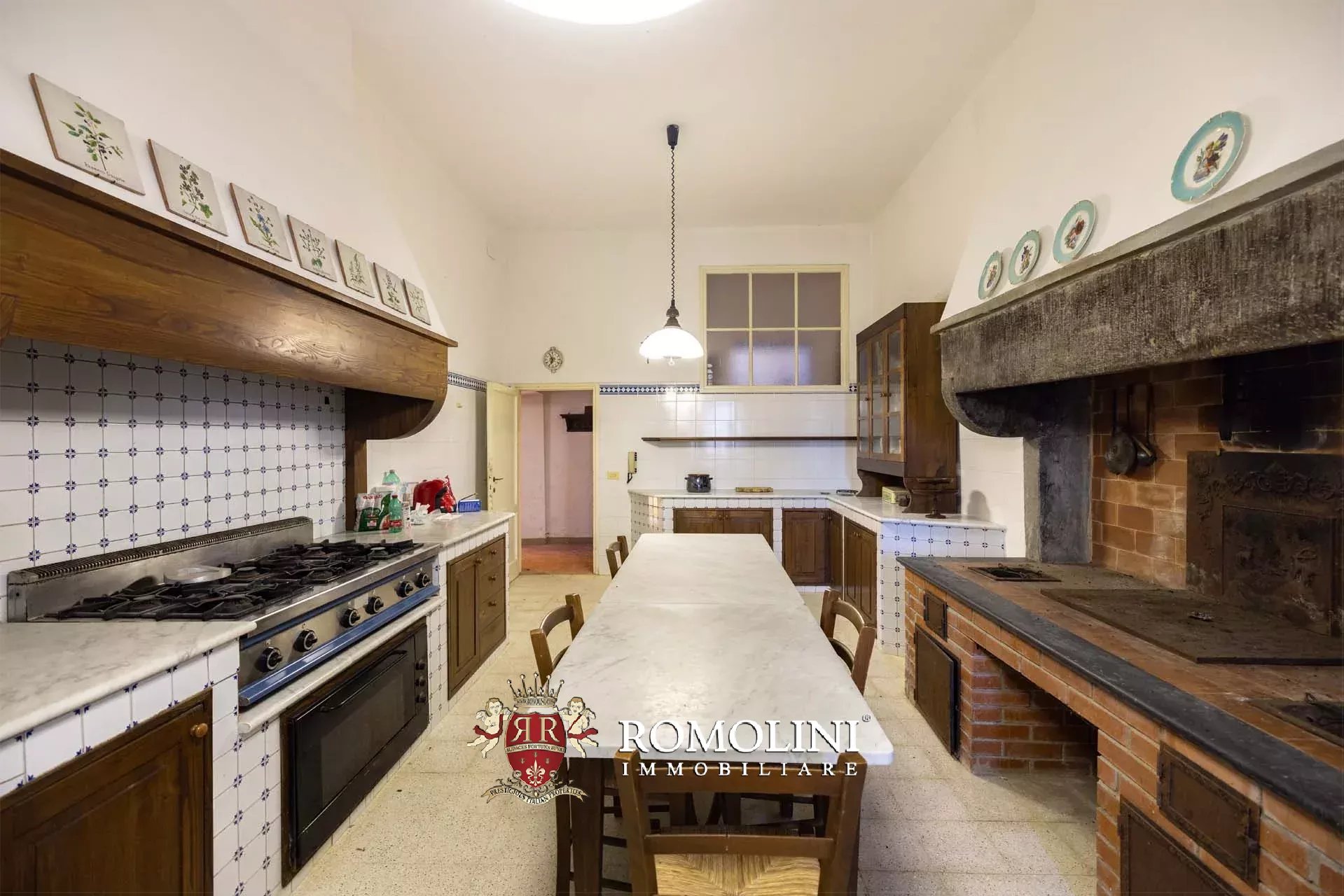 16 Bedroom Villa/Townhouse's Image 49