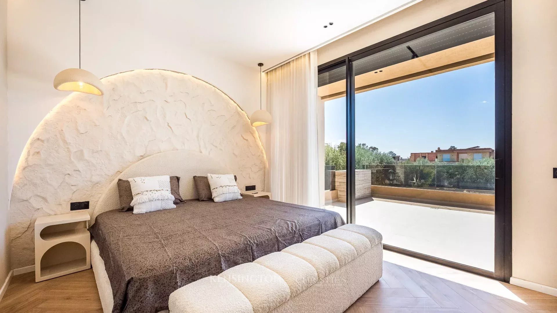 4 Bedroom Villa/Townhouse's Image 18