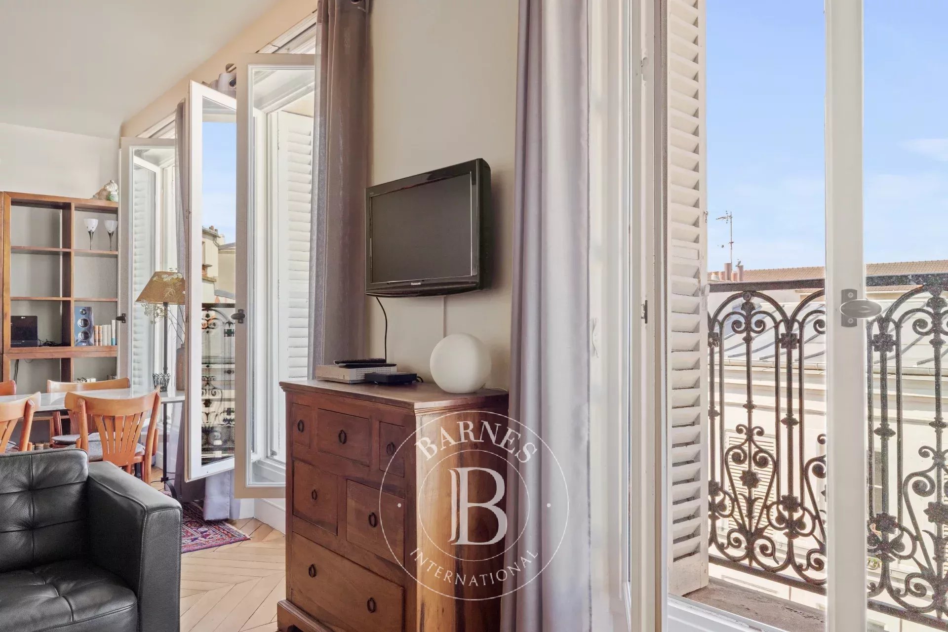 Daire Paris 18ème - picture 7