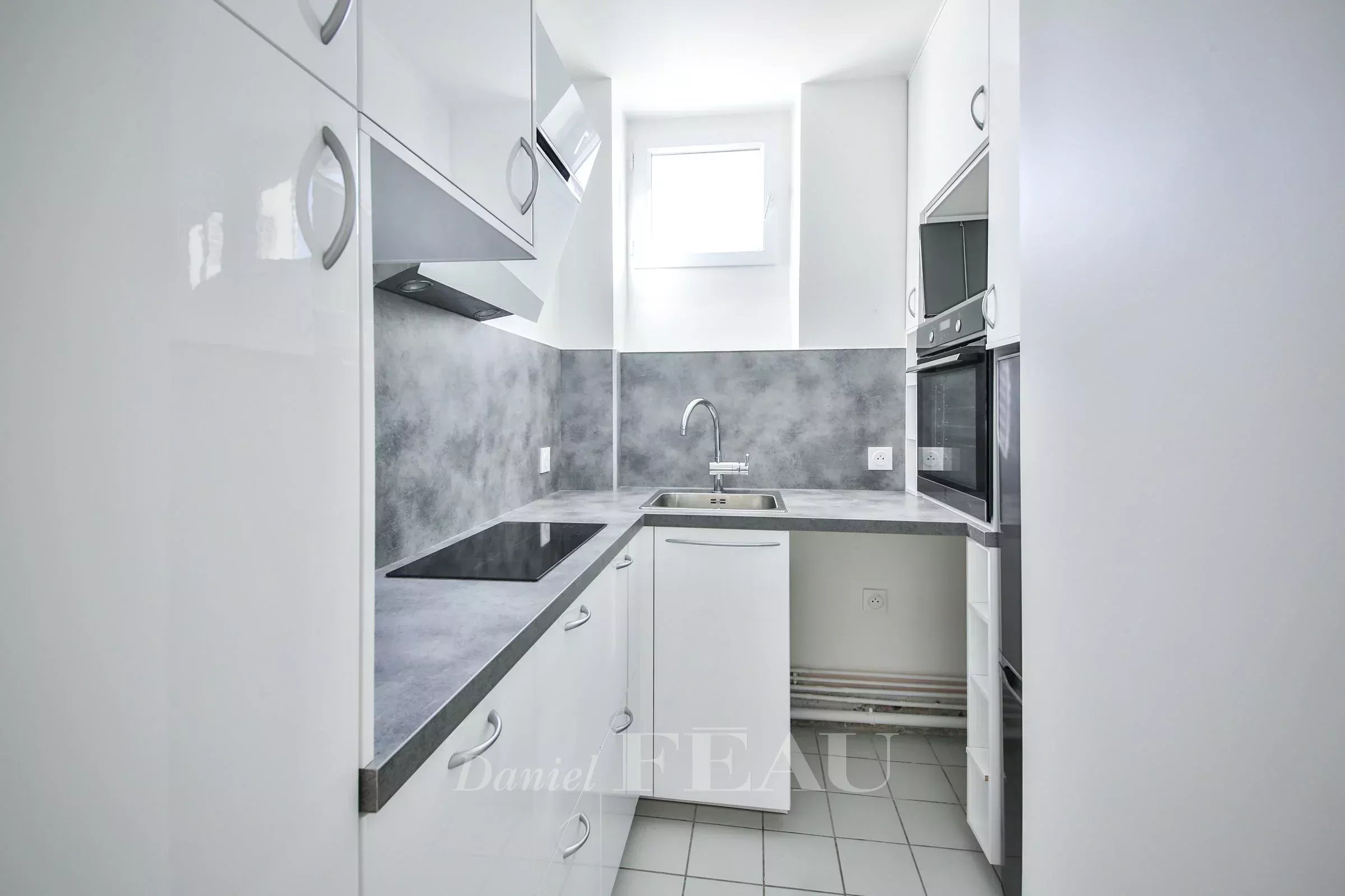 Kitchen Tile