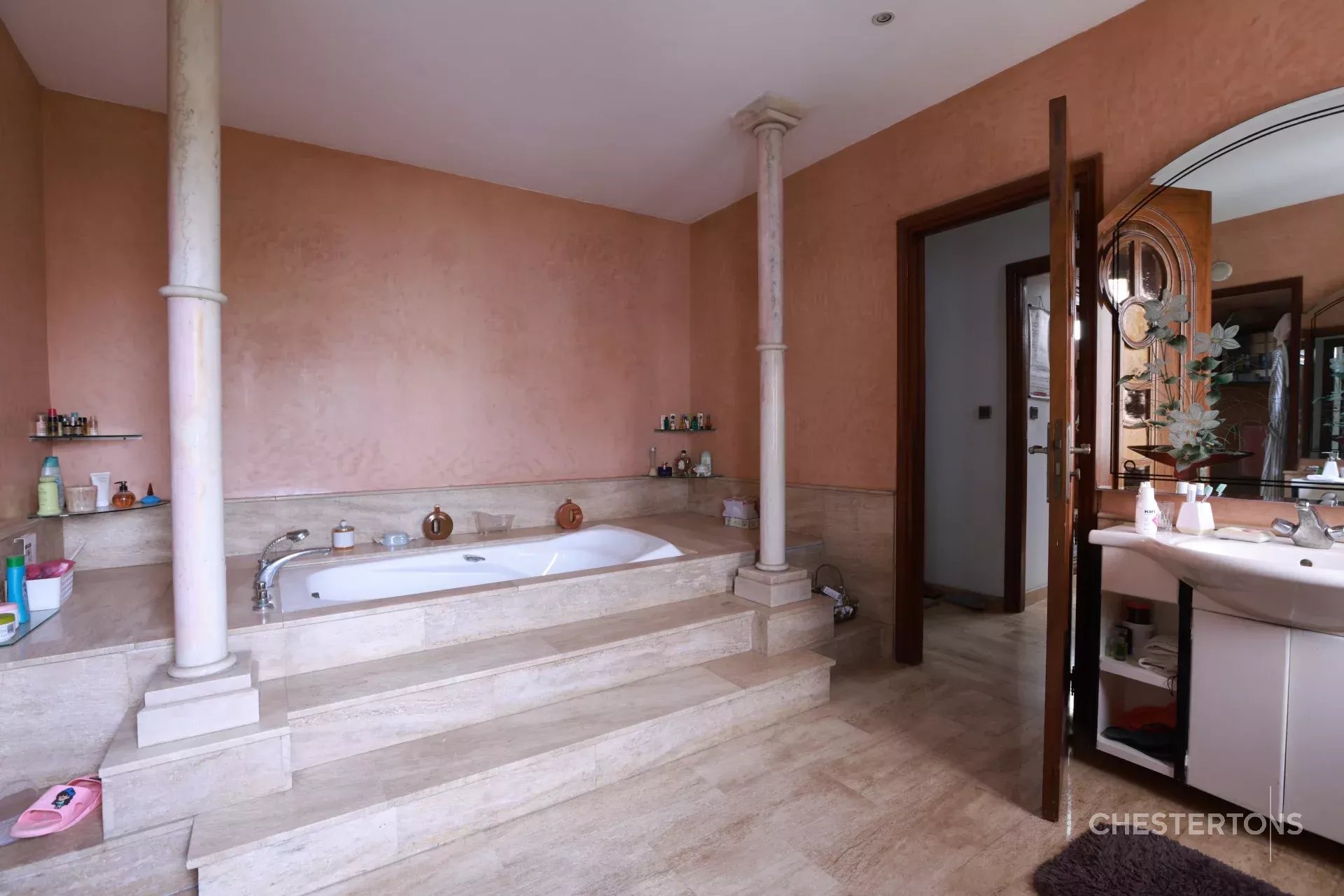 Image of Villa - 4 Bedrooms for Sale in Casablanca-Casablanca-Morocco, Image 18