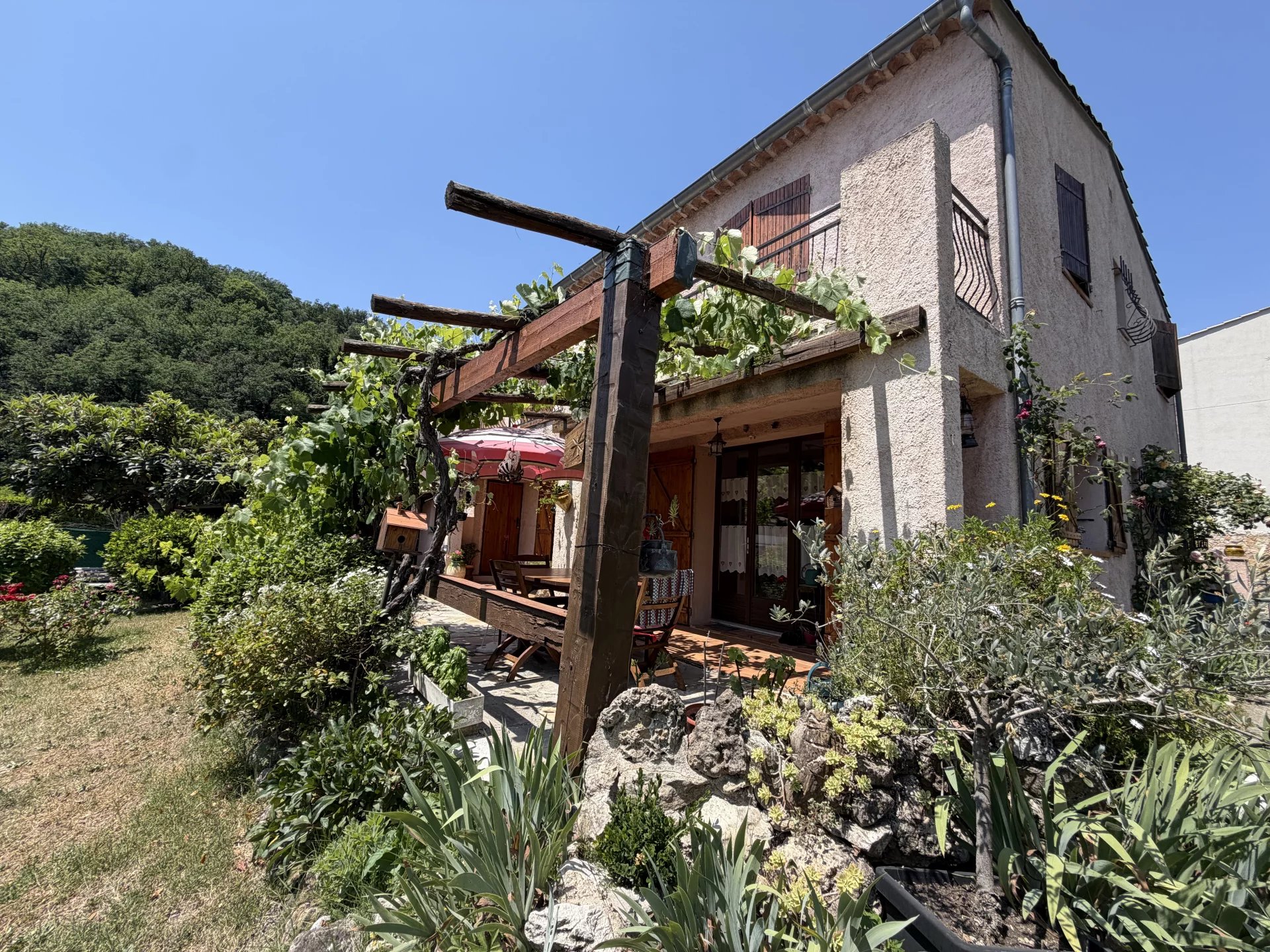 CONTES : à visiter avec Provençalpes!