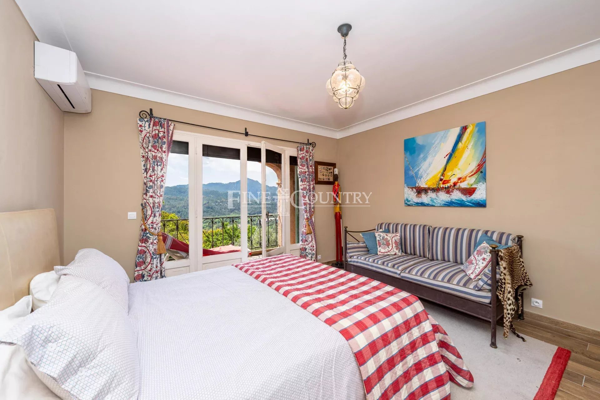 Photo of Villa for sale - Mandelieu-la-Napoule