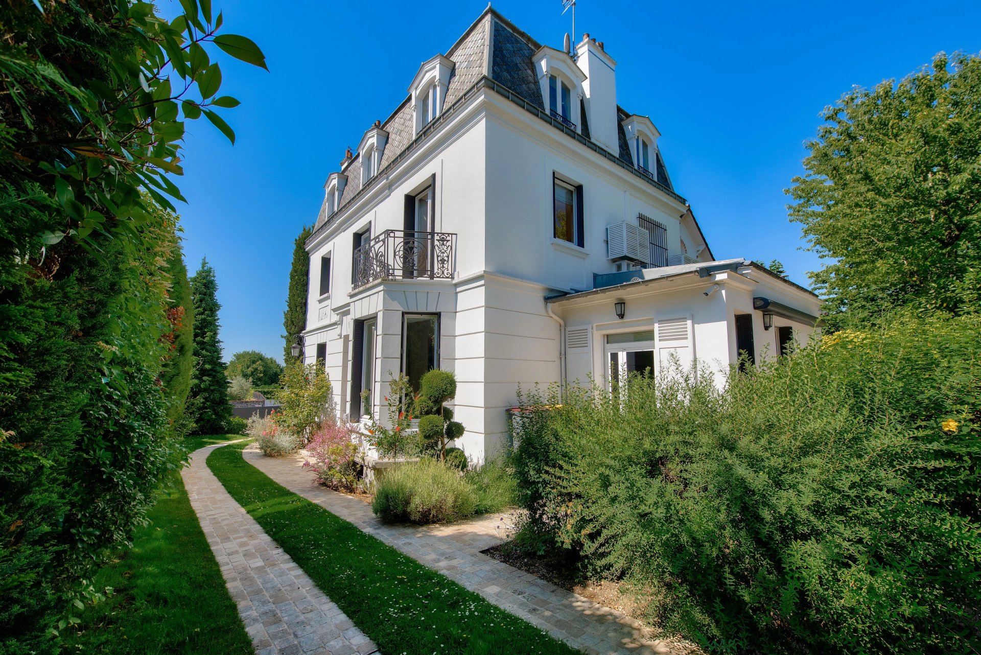 Property Slider Image
