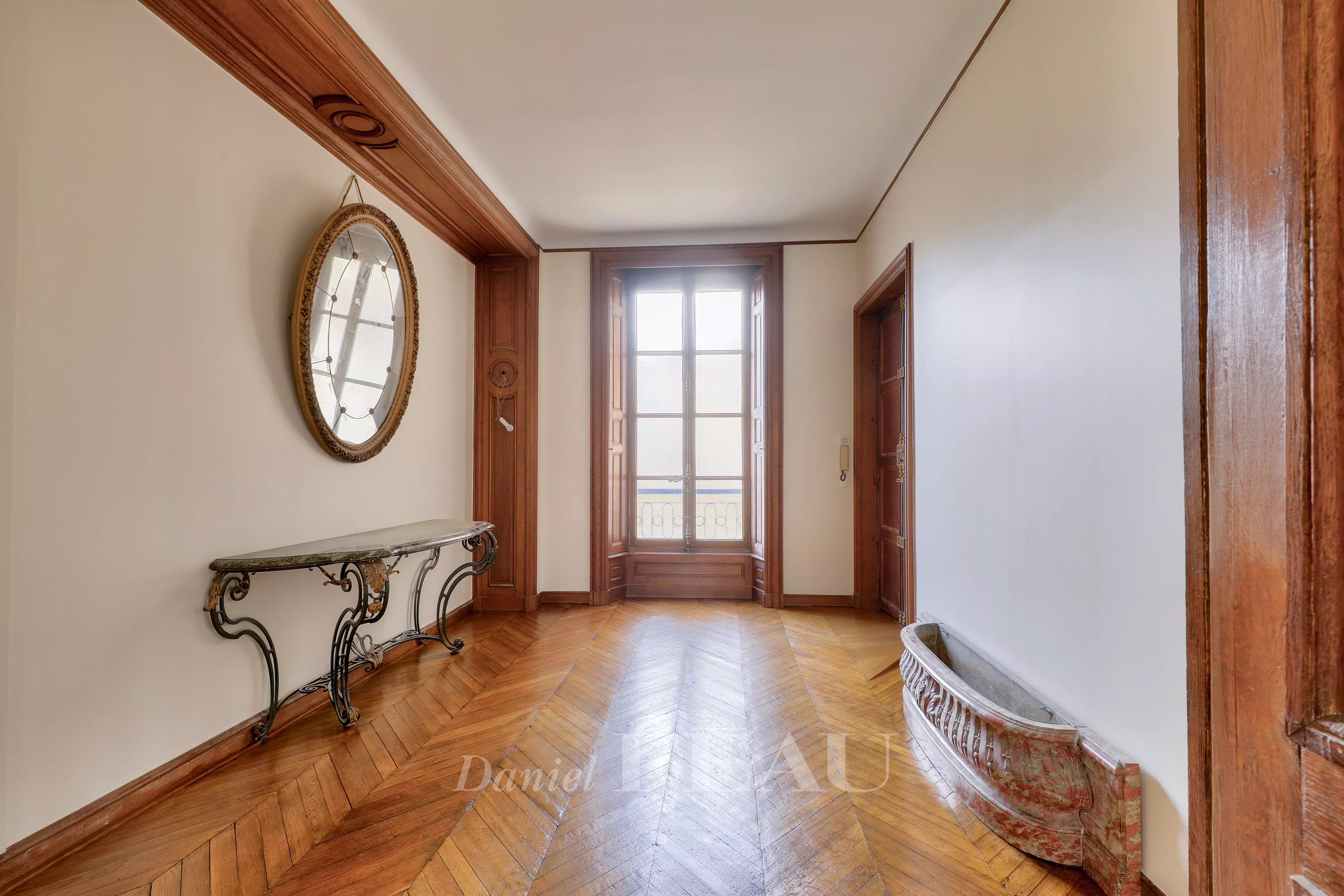 Versailles – A superb apartment rented unfurnished