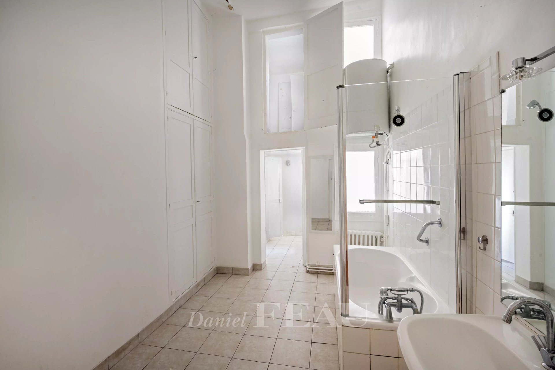 3 Bedroom Apartment/Flat's Image 11