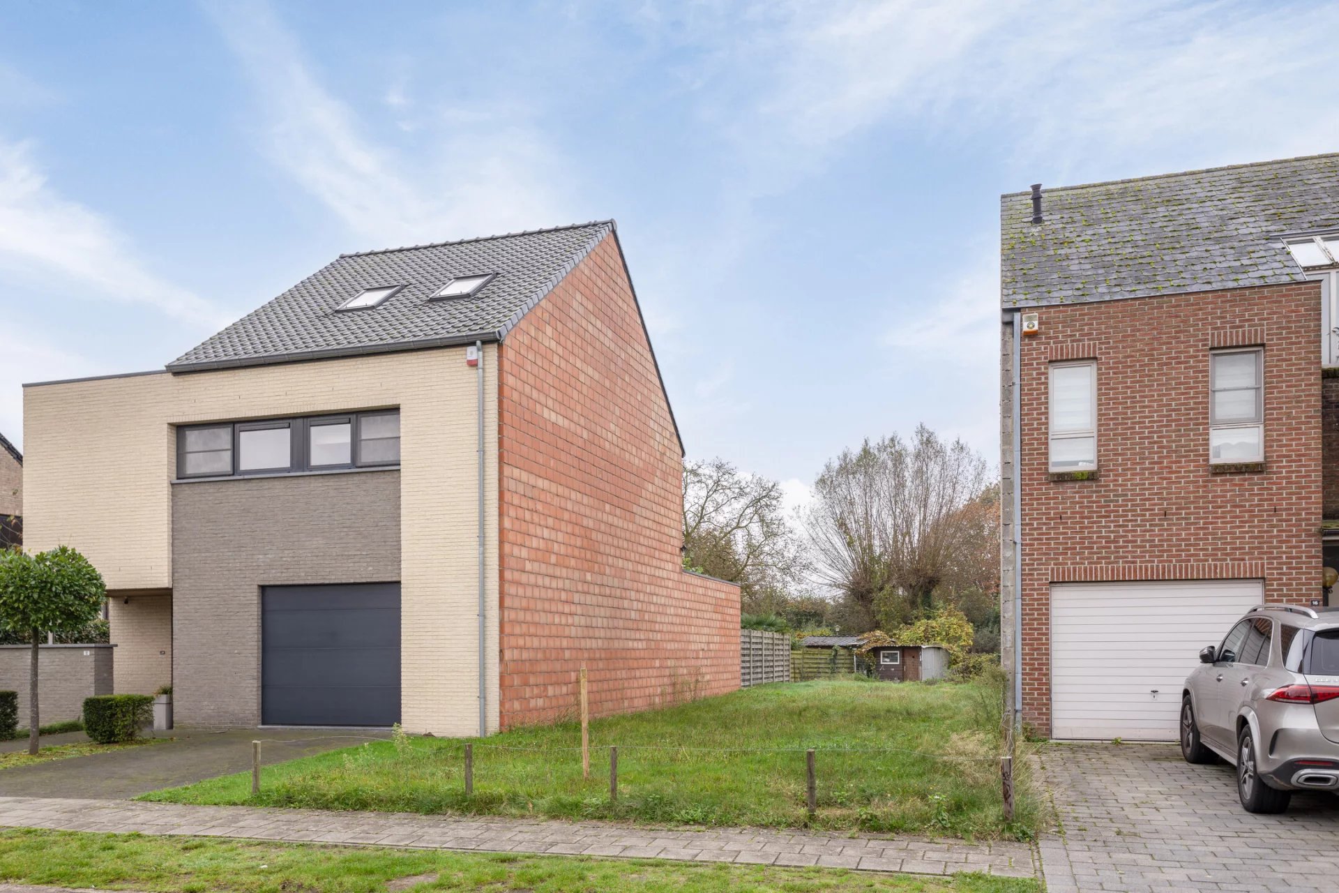 CENTRAAL GELEGEN BOUWGROND IN HASSELT MET EEN OPPERVLAKTE VAN 2A43CA