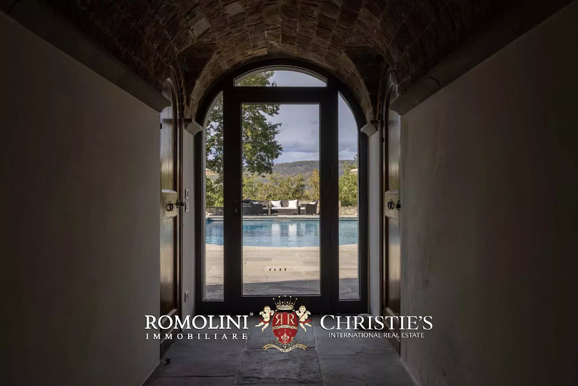 7 Bedroom Villa/Townhouse's Image 72