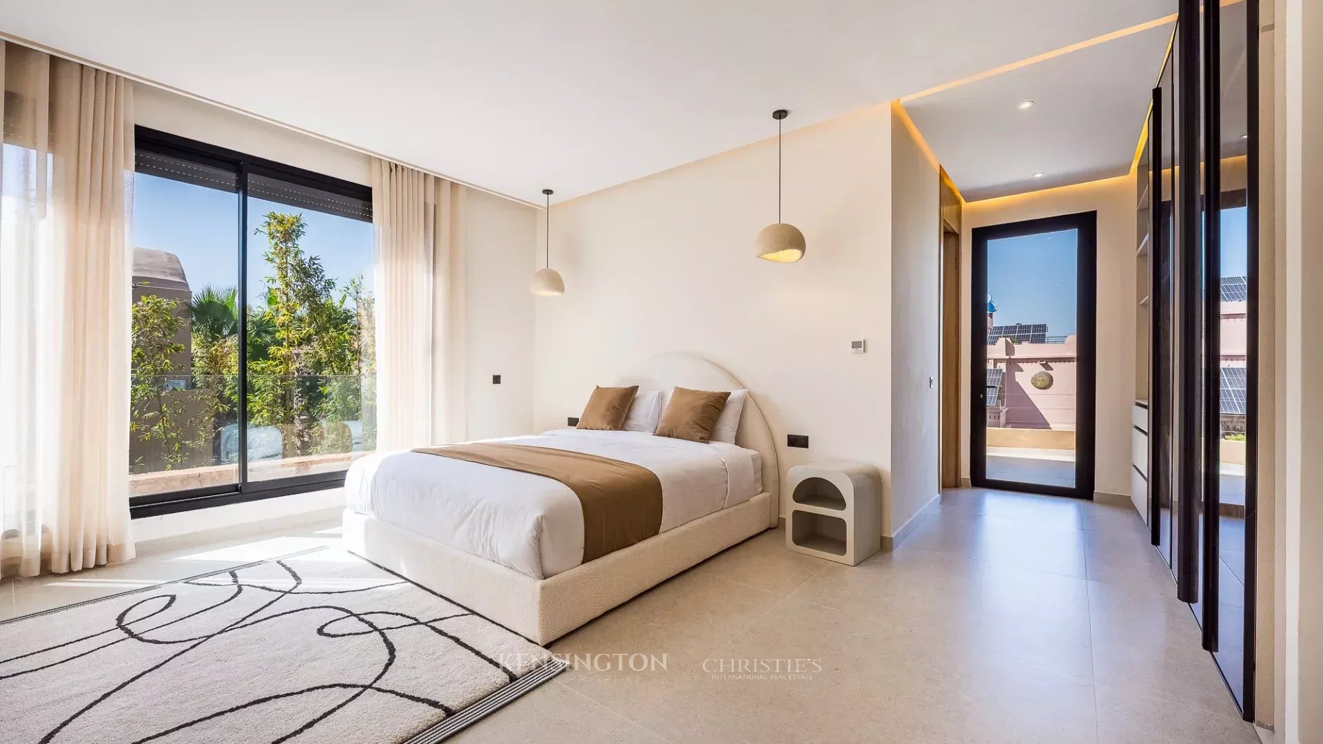 5 Bedroom Villa/Townhouse's Image 22