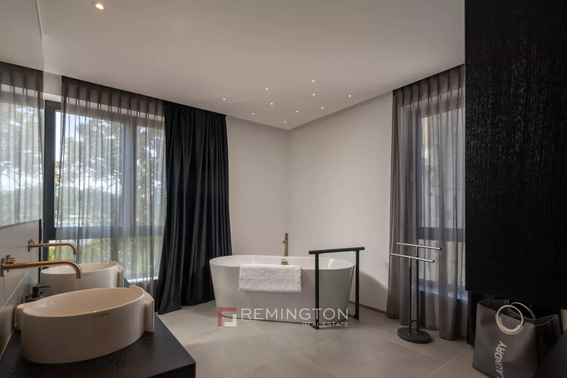 Apartment/Flat's Image 9