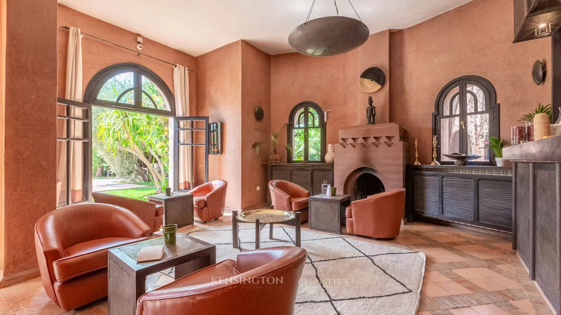 11 Bedroom Villa/Townhouse's Image 21
