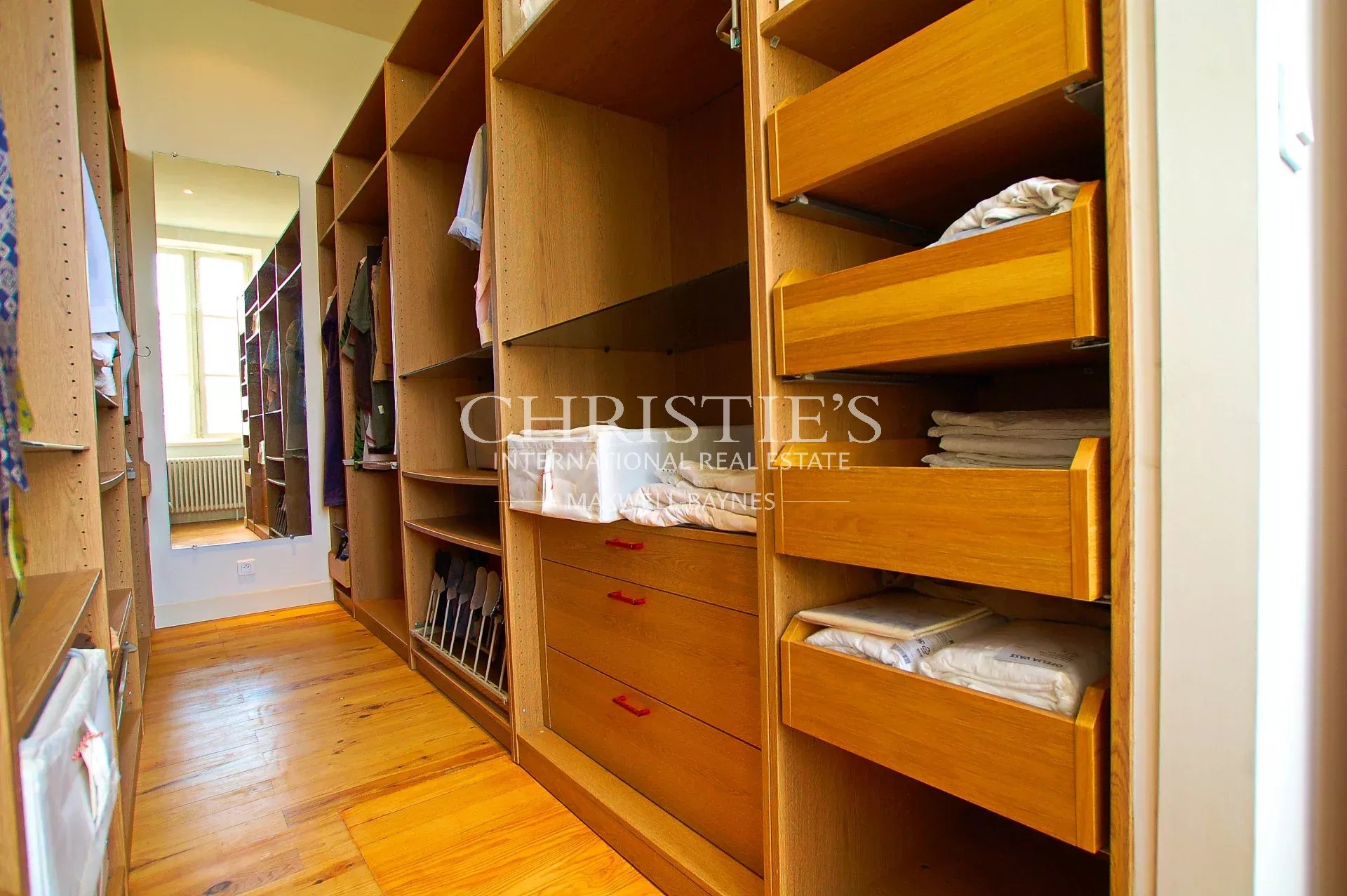 Villa/Townhouse's Image 9