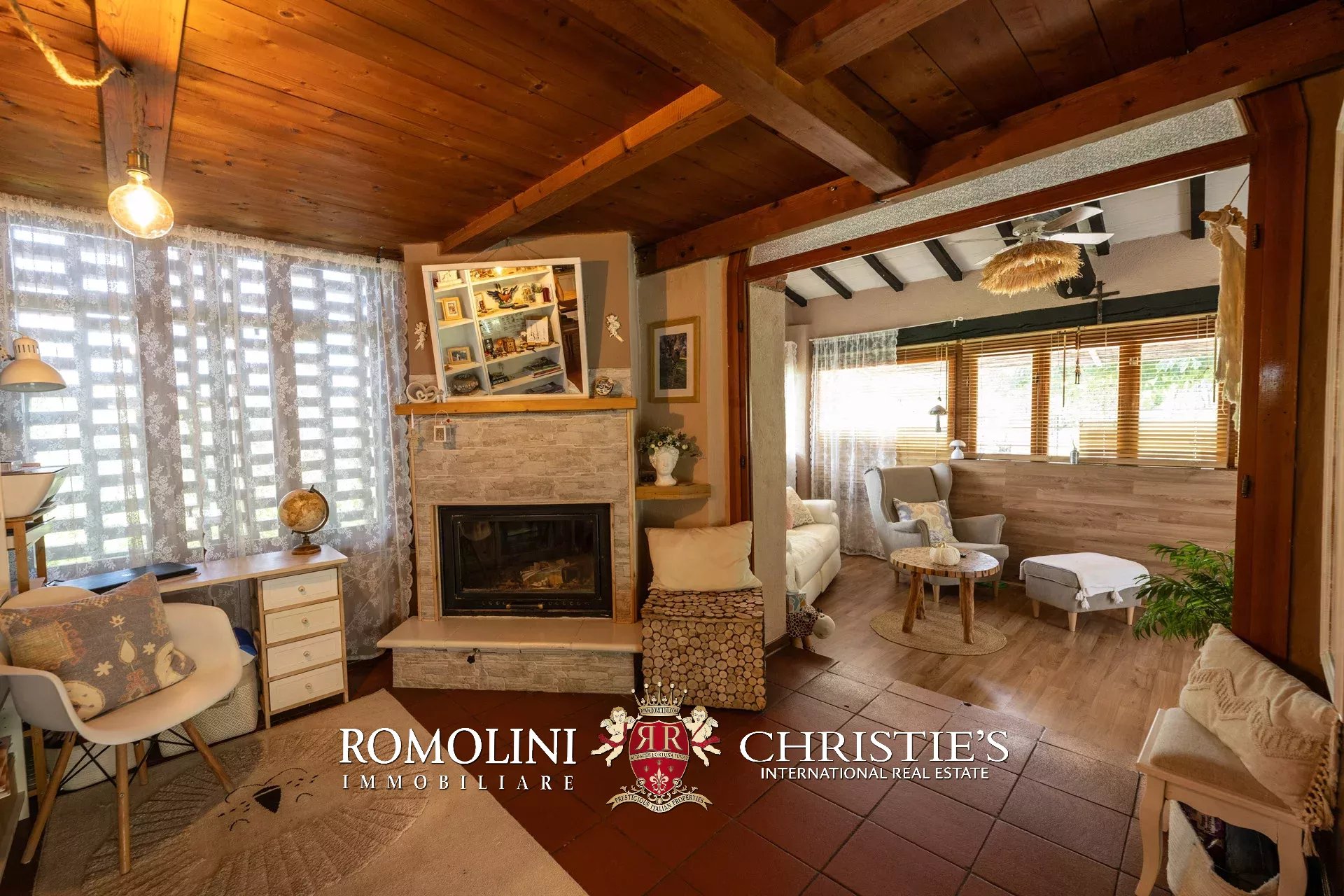 9 Bedroom Villa/Townhouse's Image 75