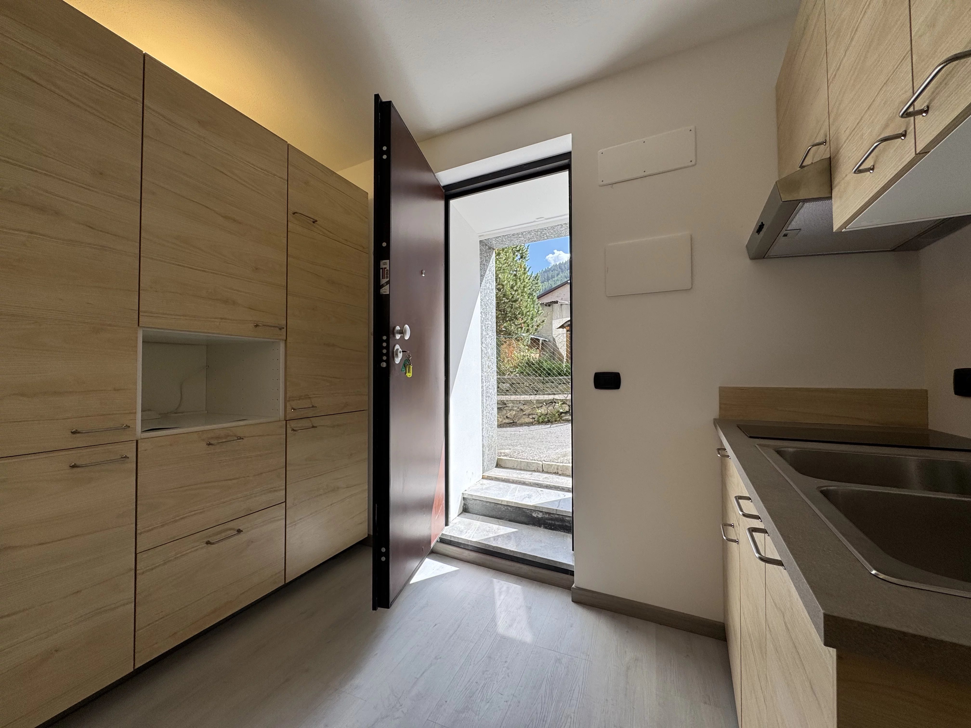 STUDIO APARTMENT RENOVATED IN THE CENTER — photo 8