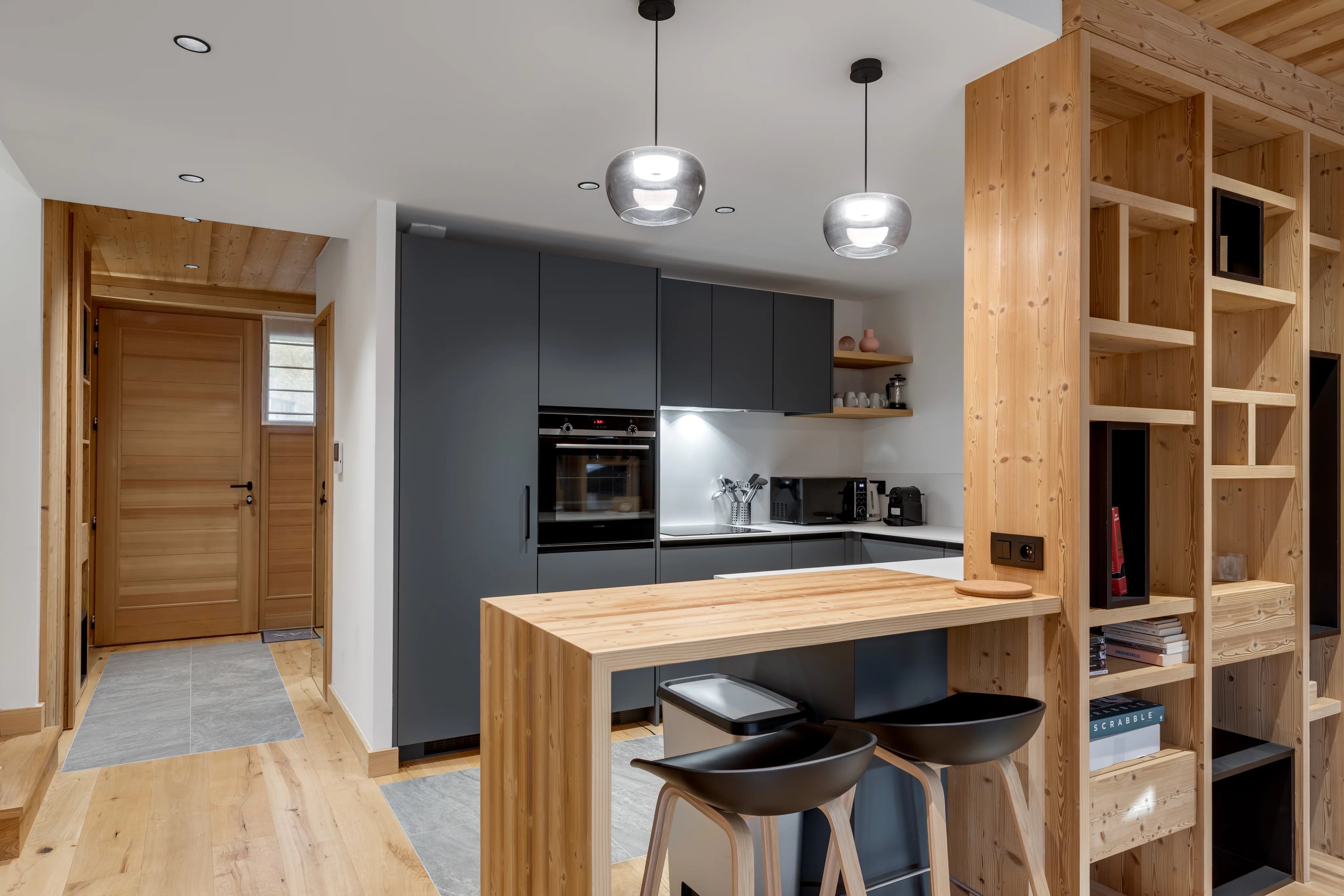 Magnificent chalet close to the slopes and the town center