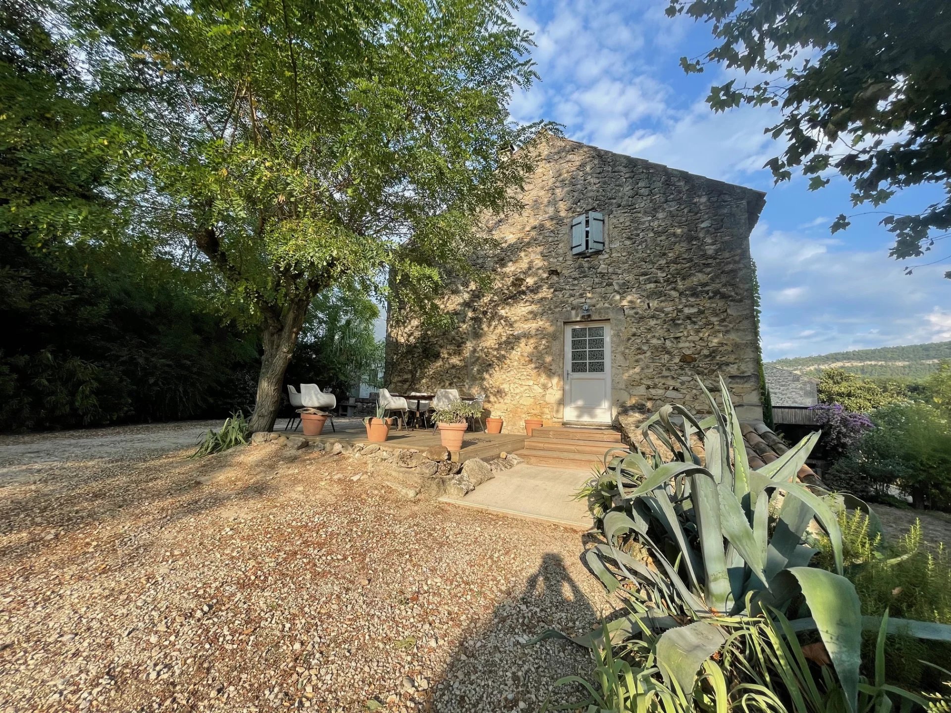 Agence immobilière de 