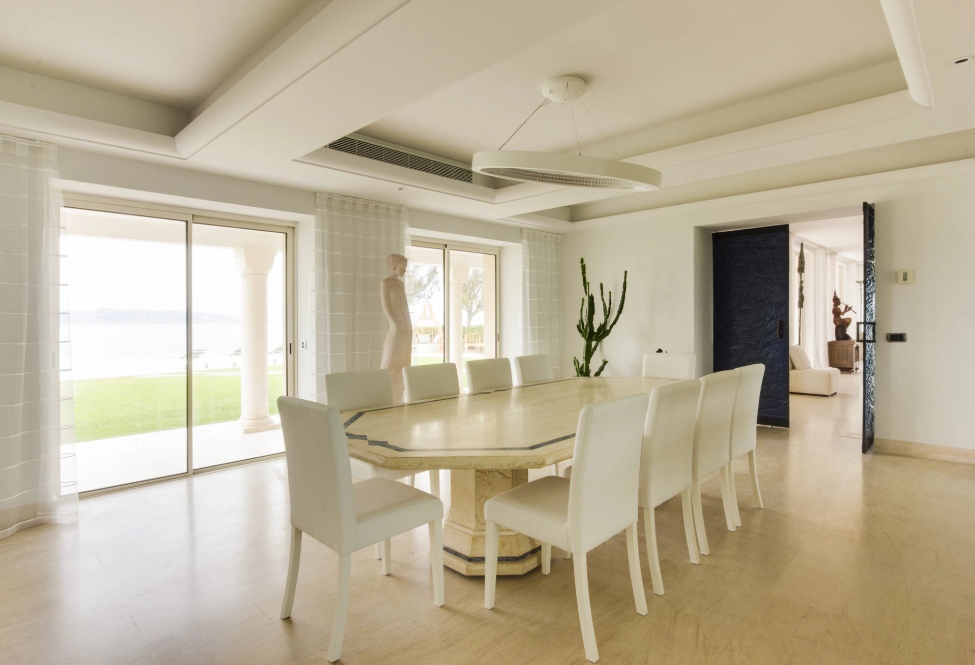 Exclusive seaside retreat in Parcs de Saint-Tropez