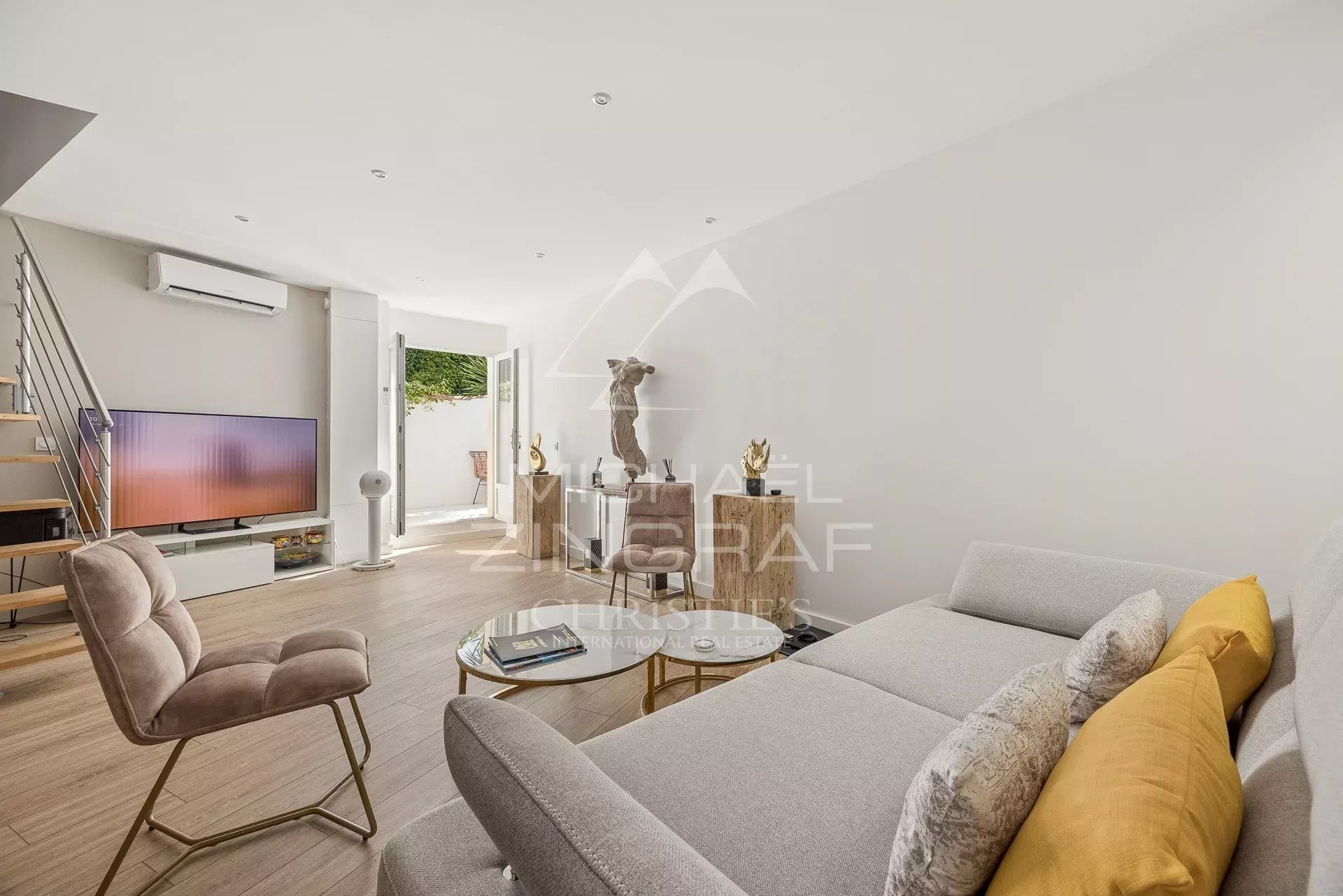 3 Bedroom Villa/Townhouse's Image 5