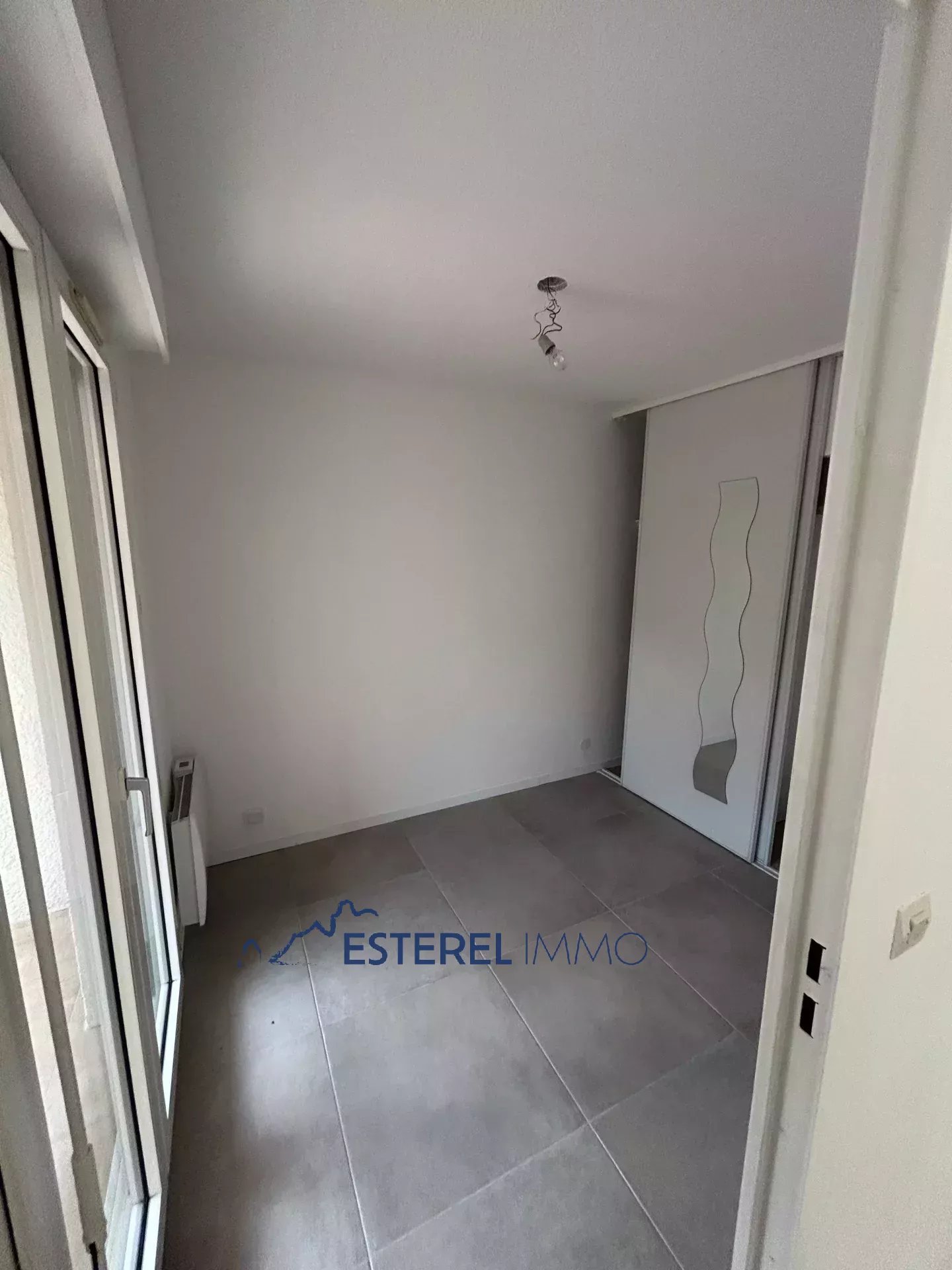 Appartement 2 chambres à vendre à Mandelieu-la-Napoule — photo 2