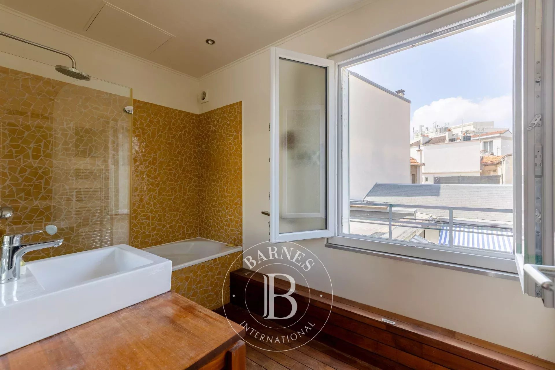 Ev Issy-les-Moulineaux - picture 9