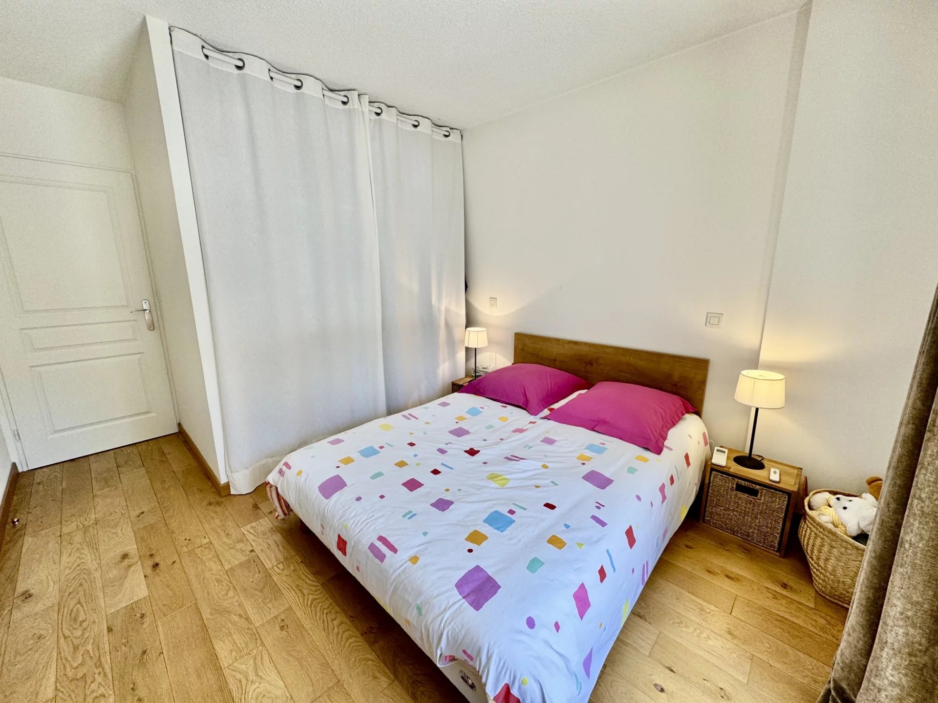 CANNES vente 2 pièces piscine résidence récente