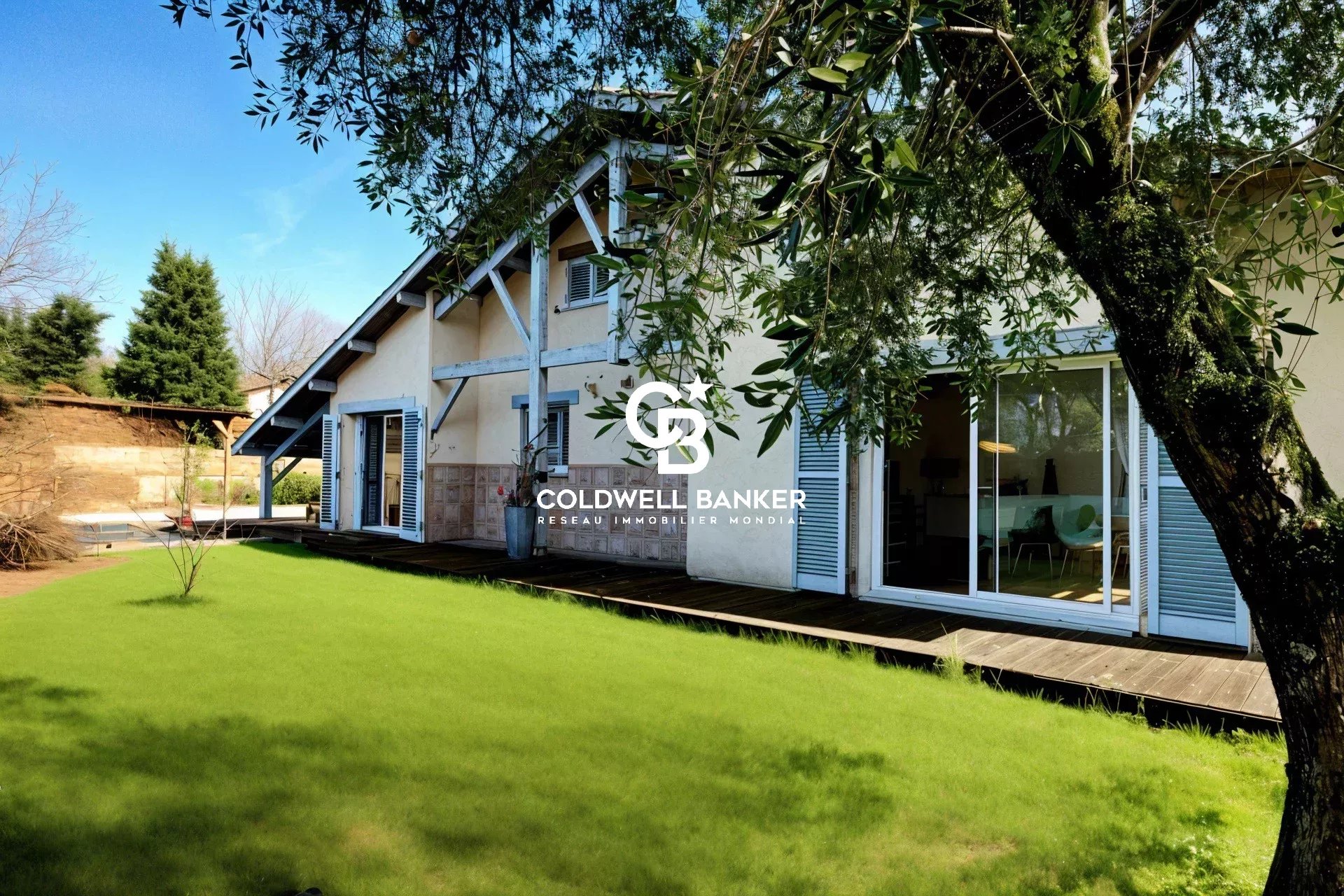 Agence immobilière de Silver Coast Int. Realty