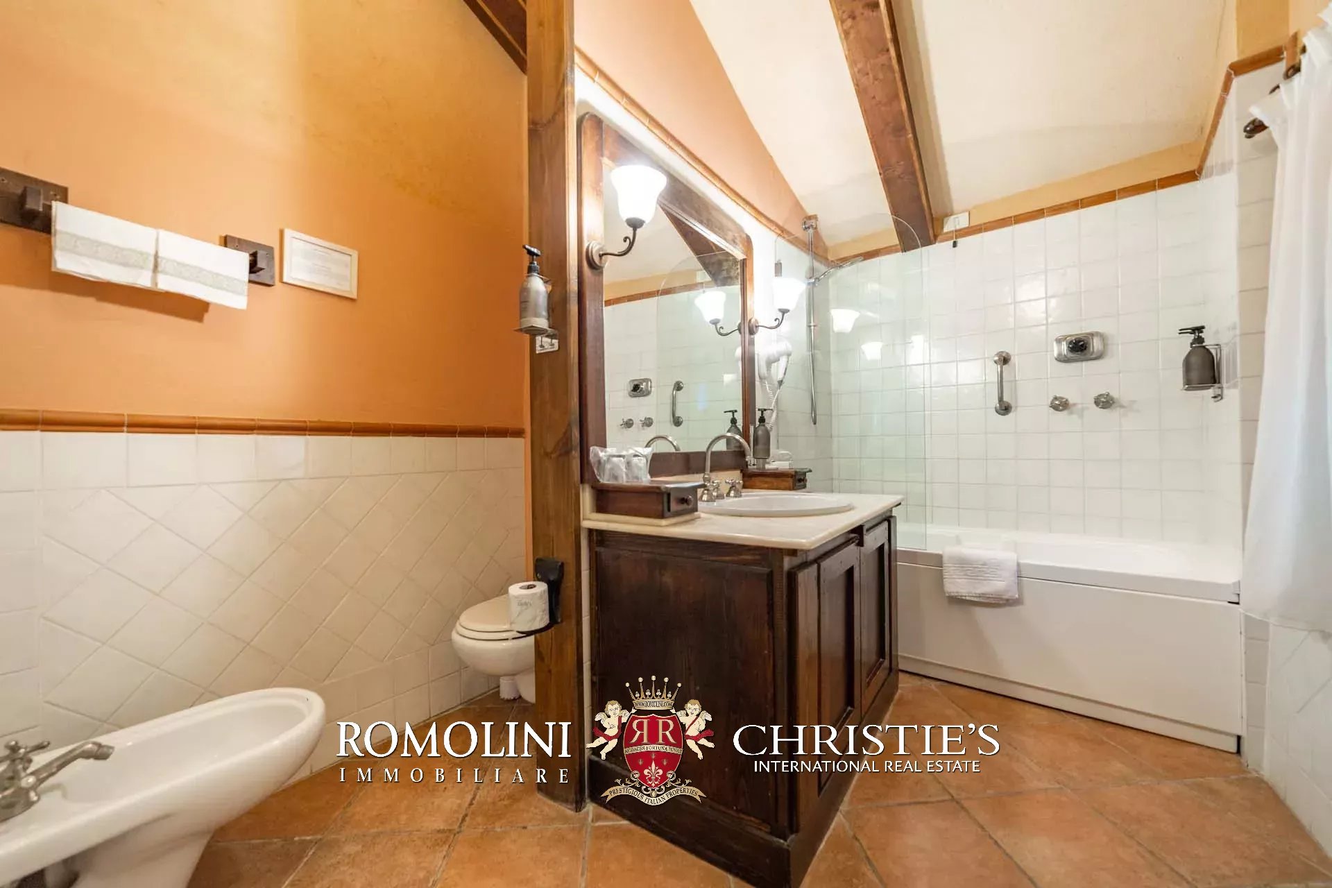 19 Bedroom Villa/Townhouse's Image 62