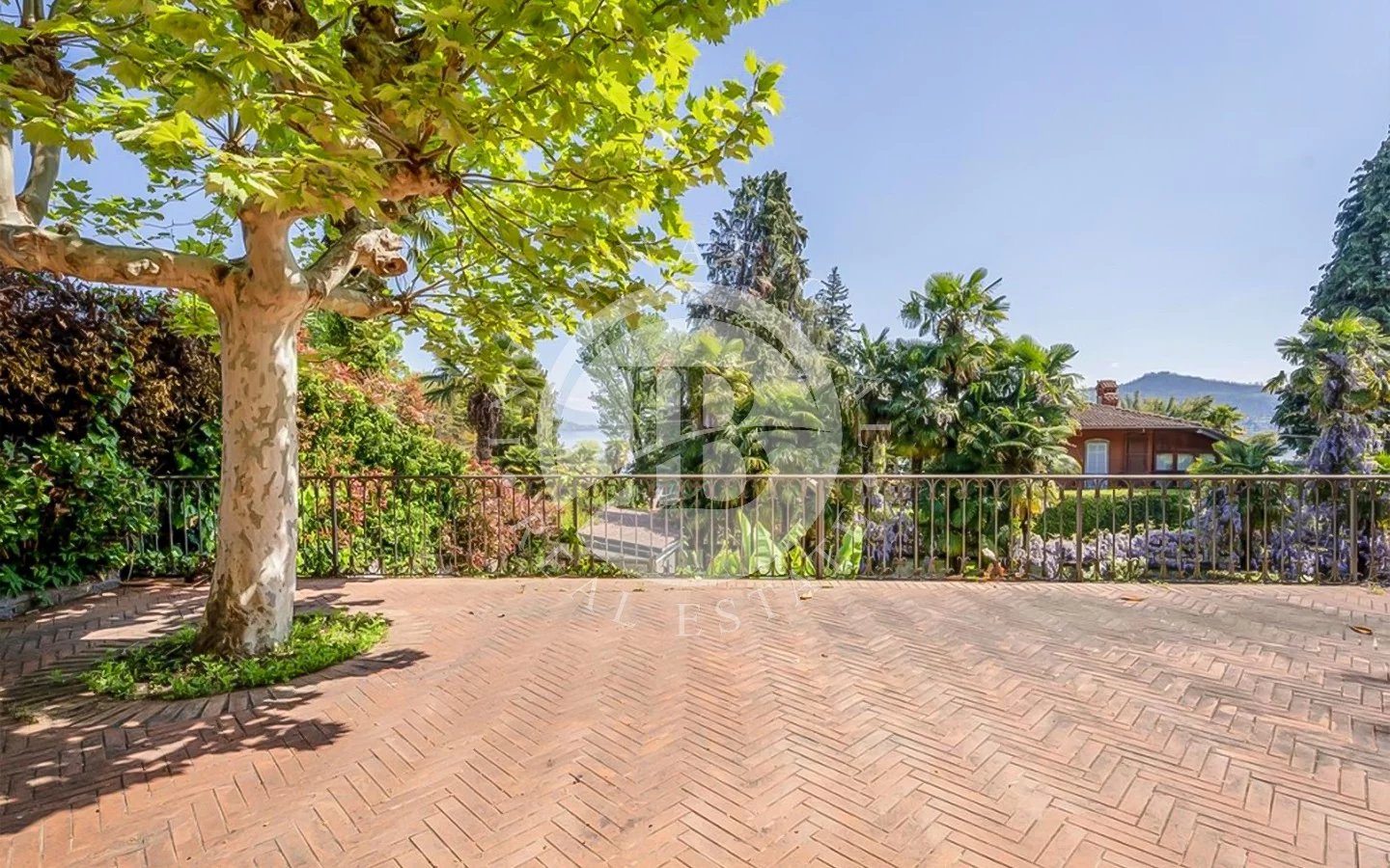 Villa in Meina - Image 4