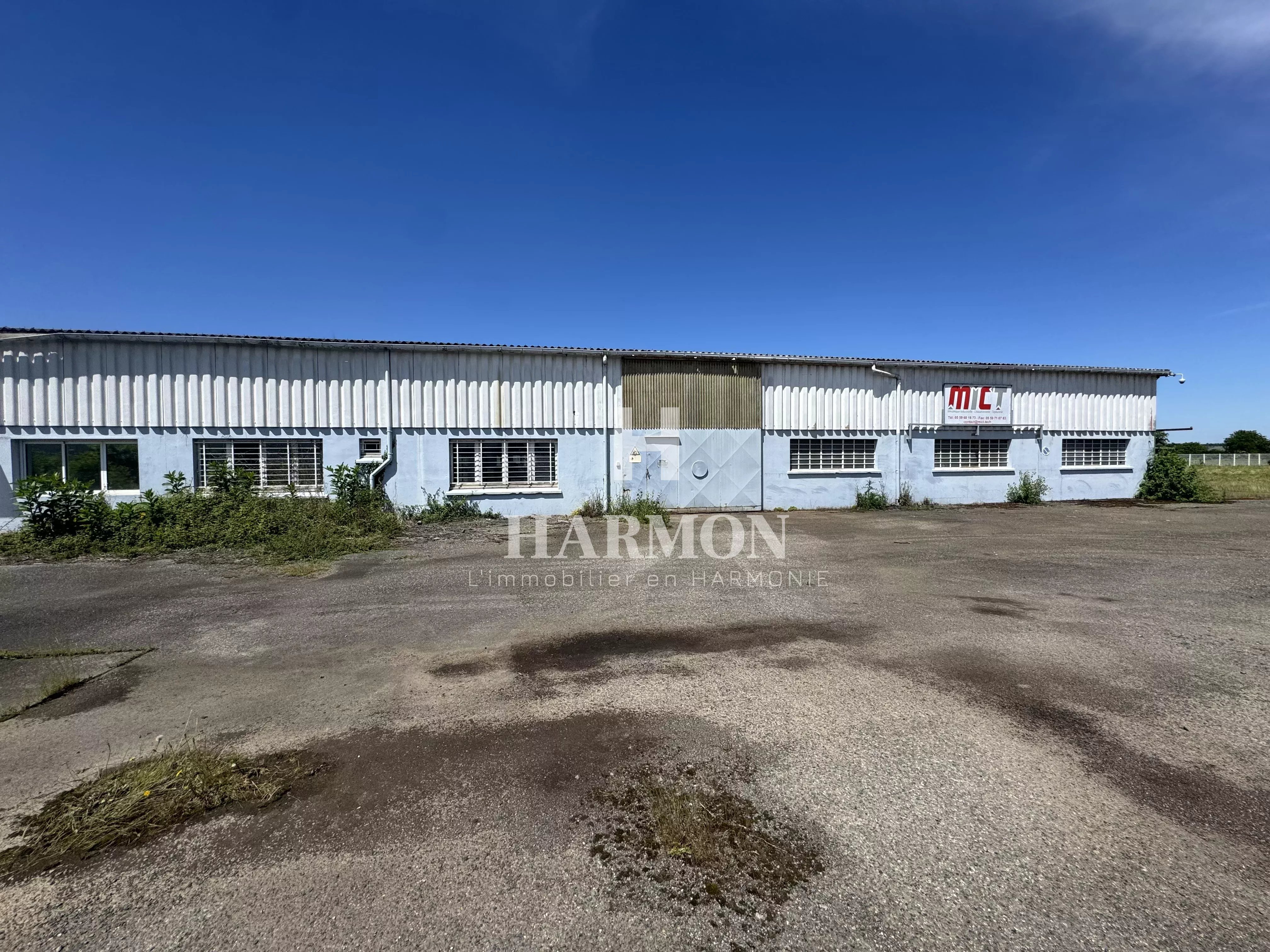 Entrepôt à vendre, 900 m², Mourenx